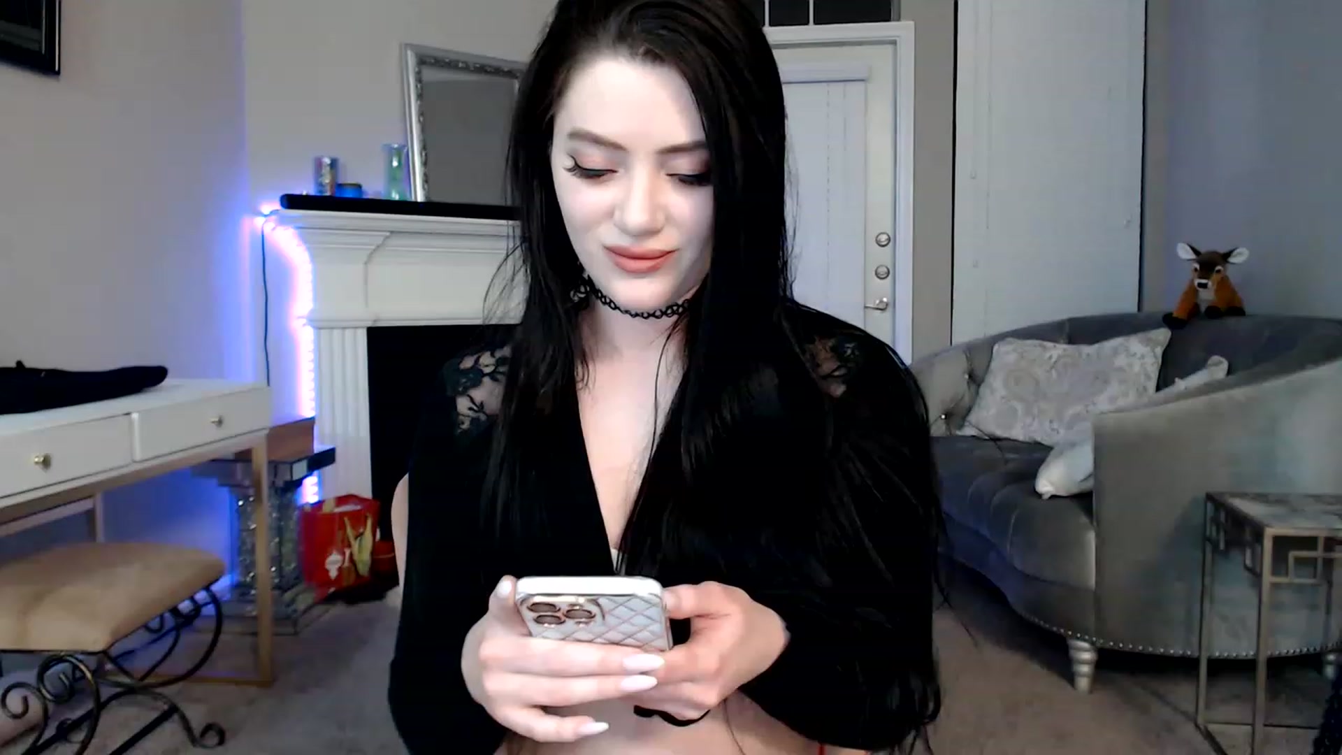 Gallery image thumbnail from Pink_Fawnnie_'s myfreecams stream on, 01/26/2023, 06:07 image 7 of 20