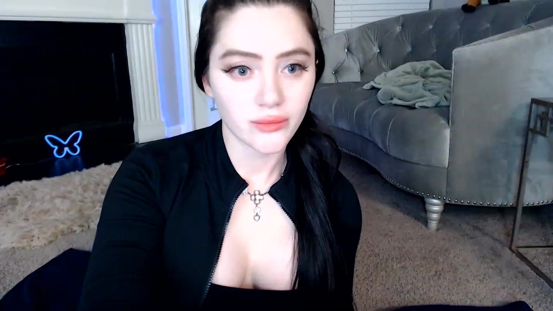 Gallery image thumbnail from Pink_Fawnnie_'s myfreecams stream on, 01/29/2023, 09:30 image 15 of 20