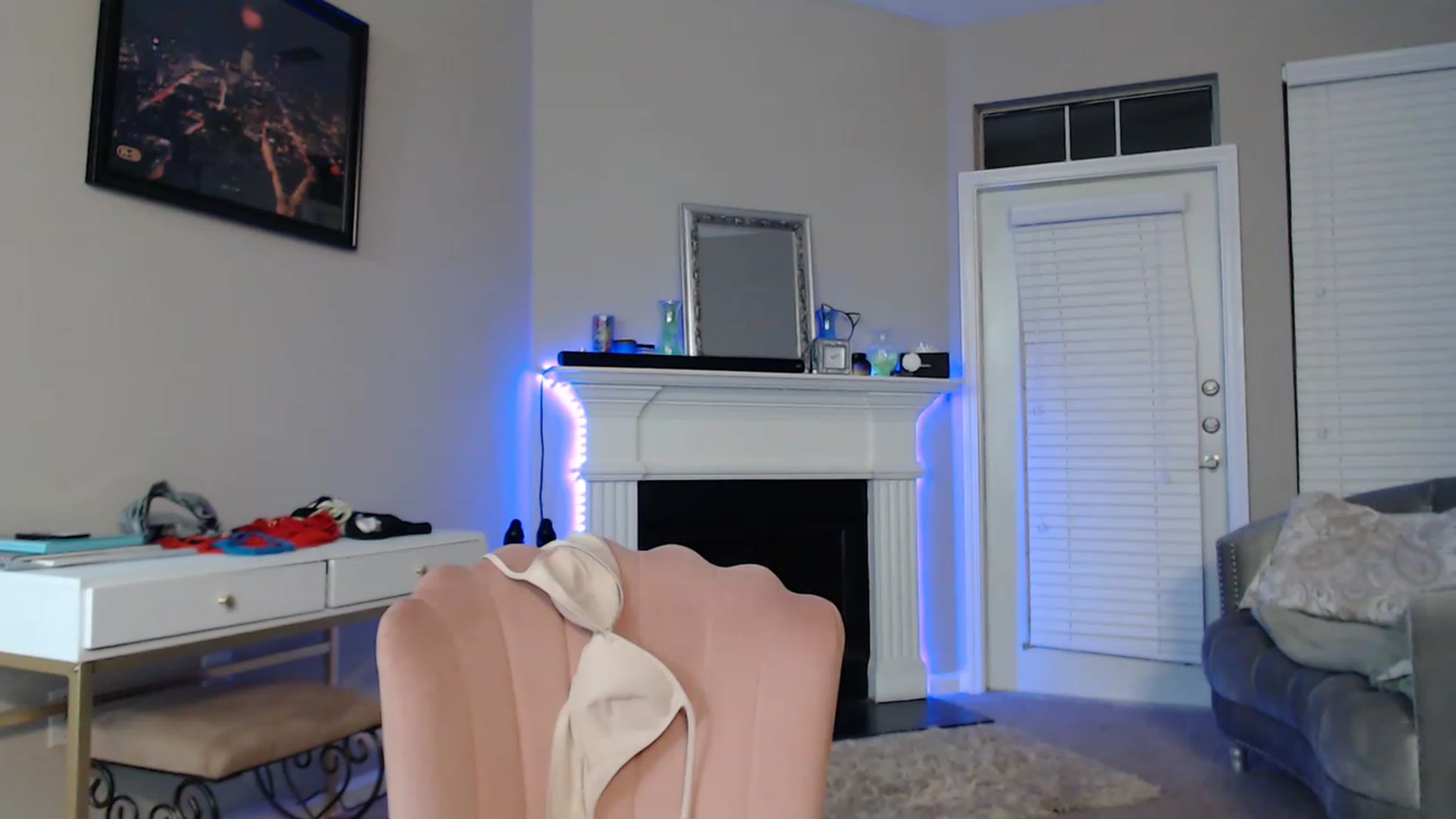 Gallery image thumbnail from Pink_Fawnnie_'s myfreecams stream on, 02/02/2023, 06:21 image 18 of 20