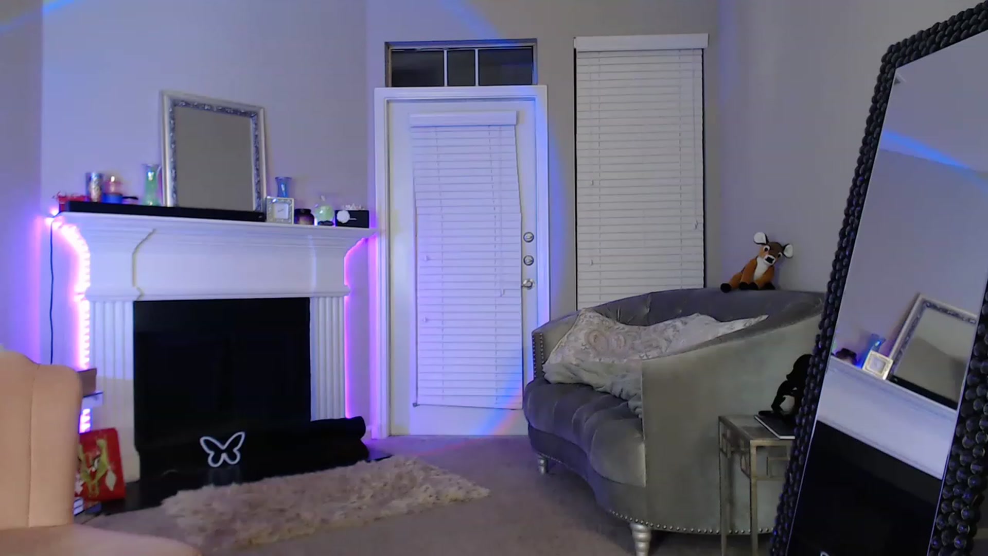 Gallery image thumbnail from Pink_Fawnnie_'s myfreecams stream on, 02/05/2023, 06:42 image 10 of 20
