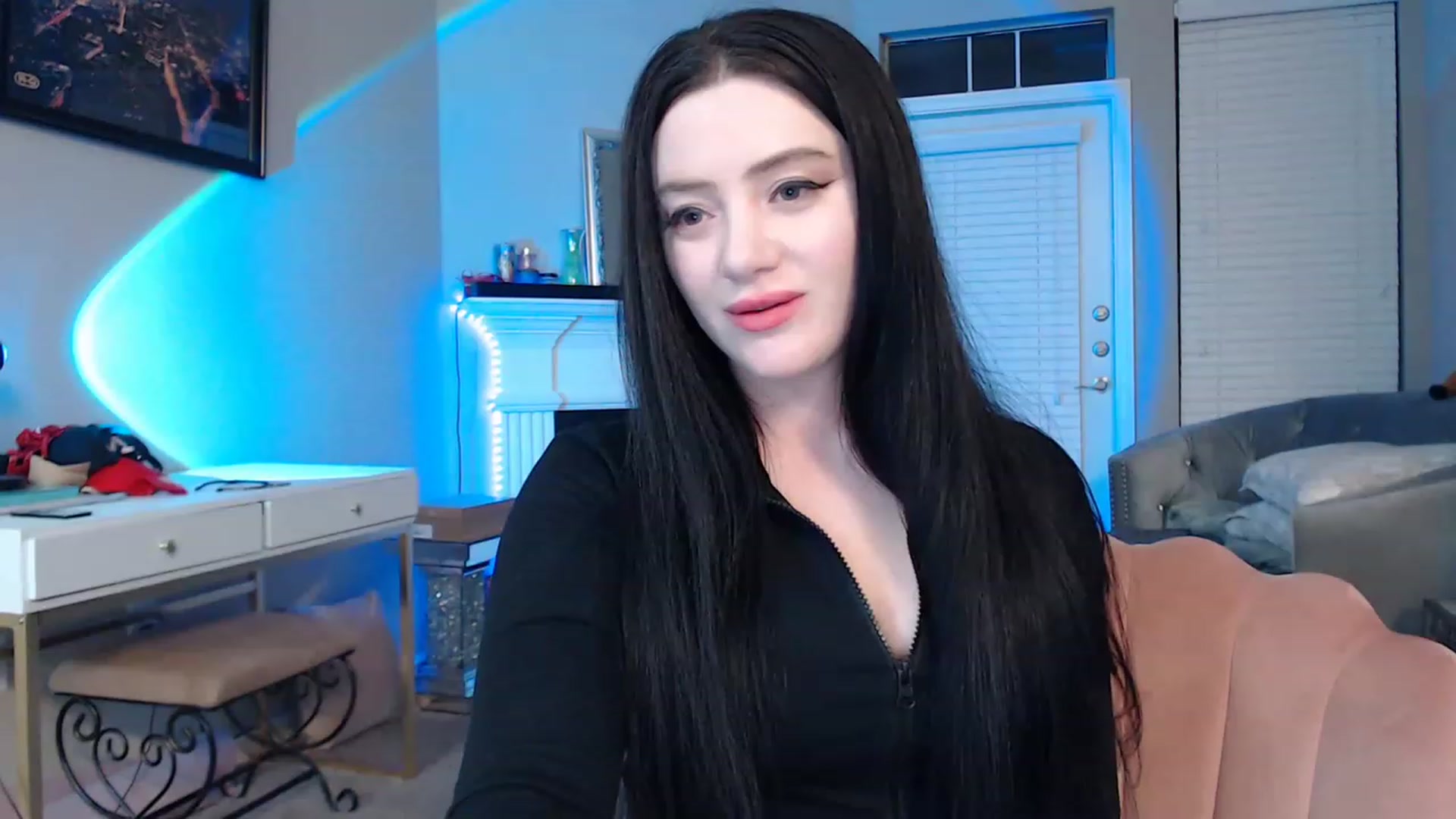 Gallery image thumbnail from Pink_Fawnnie_'s myfreecams stream on, 02/05/2023, 10:39 image 4 of 20
