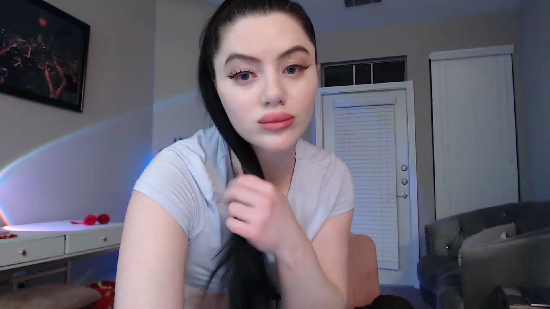 Gallery image thumbnail from Pink_Fawnnie_'s myfreecams stream on, 02/16/2023, 06:17 image 16 of 20