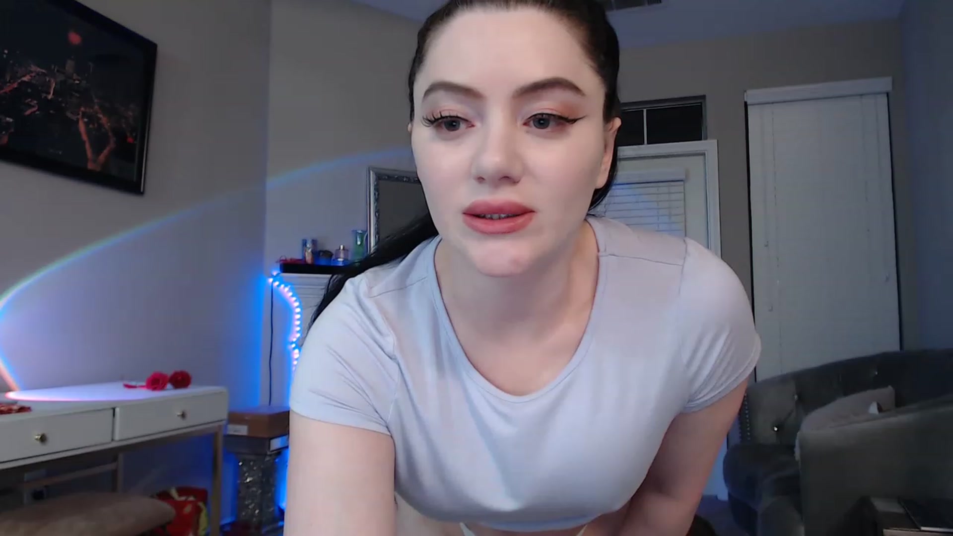 Gallery image thumbnail from Pink_Fawnnie_'s myfreecams stream on, 02/16/2023, 06:17 image 18 of 20