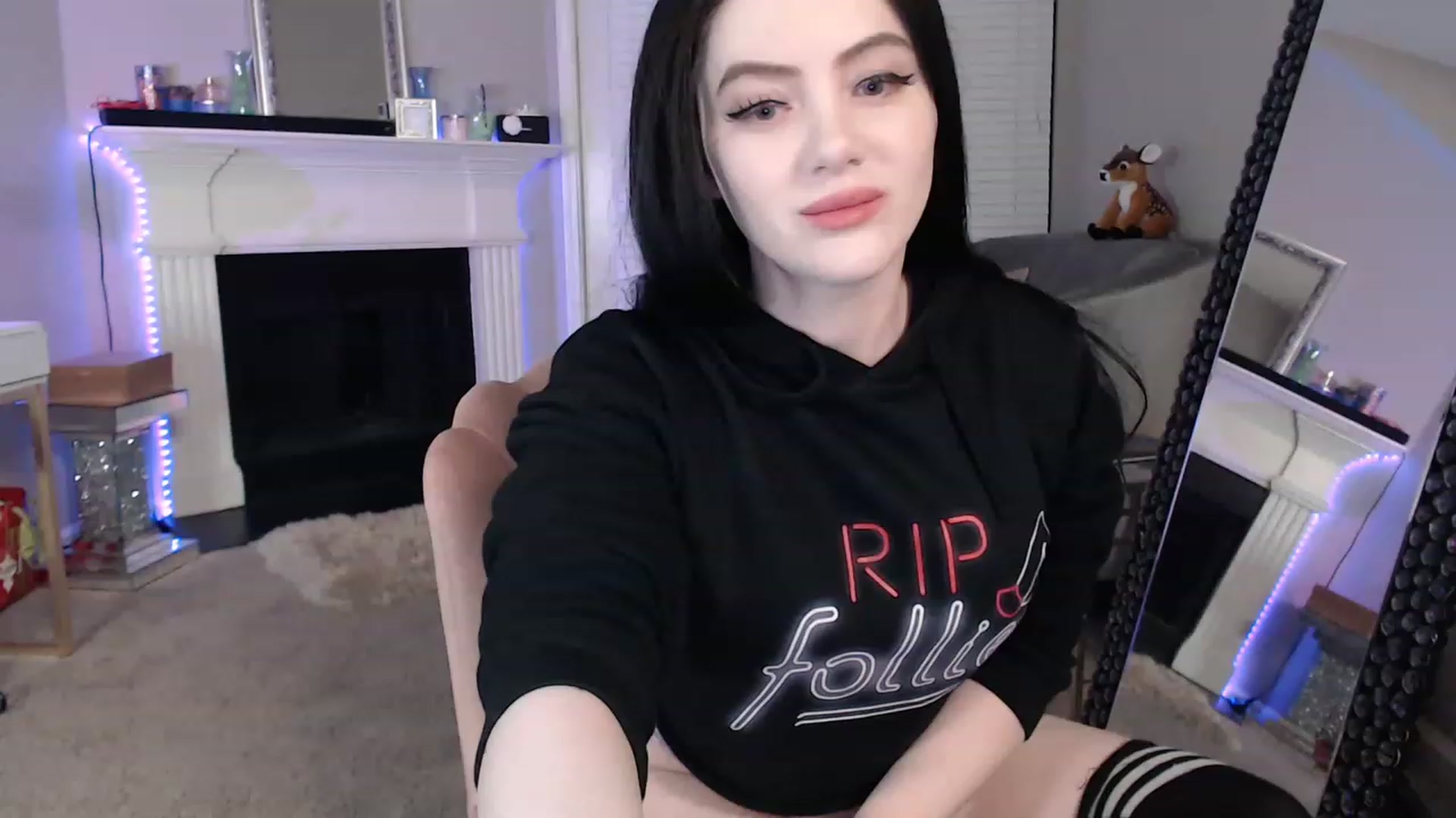 Gallery image thumbnail from Pink_Fawnnie_'s myfreecams stream on, 02/17/2023, 10:56 image 5 of 20