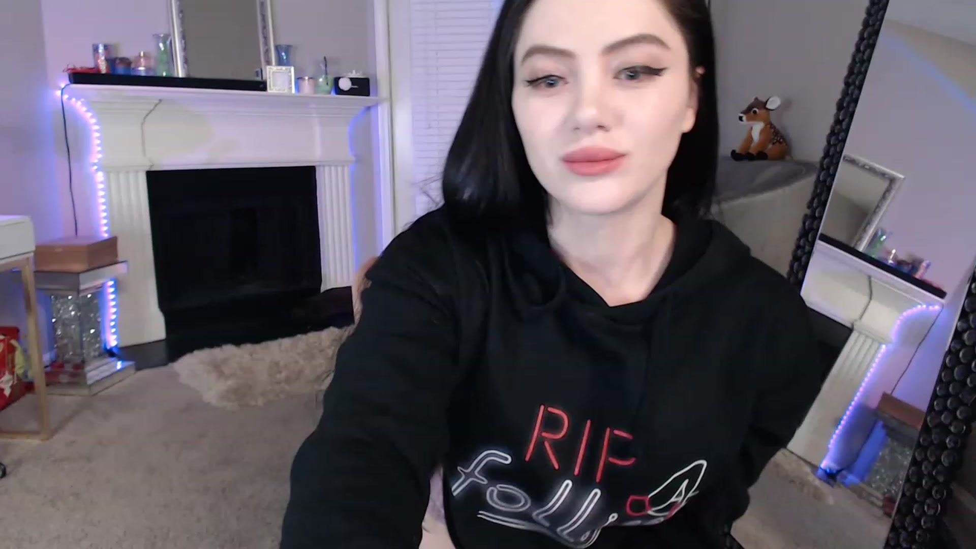 Gallery image thumbnail from Pink_Fawnnie_'s myfreecams stream on, 02/17/2023, 10:56 image 3 of 20