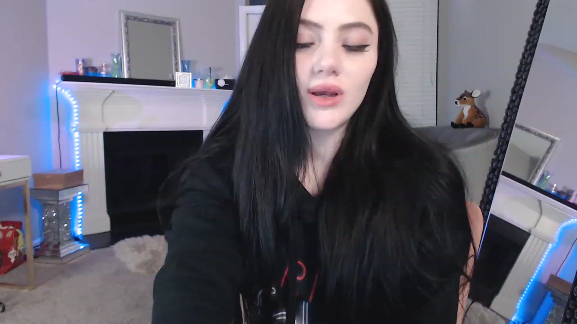 Gallery image thumbnail from Pink_Fawnnie_'s myfreecams stream on, 02/17/2023, 12:35 image 10 of 20