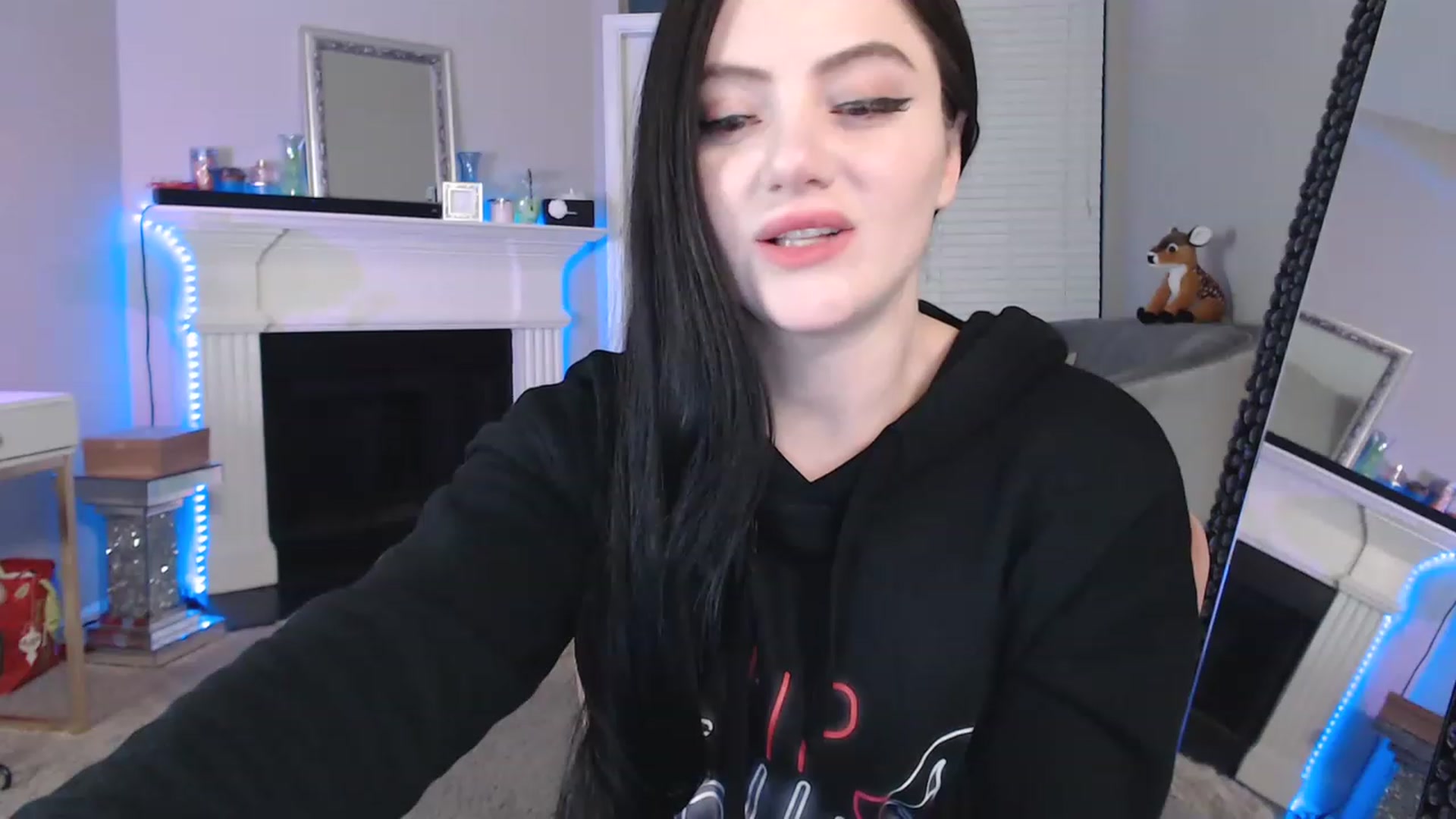 Gallery image thumbnail from Pink_Fawnnie_'s myfreecams stream on, 02/17/2023, 12:35 image 12 of 20