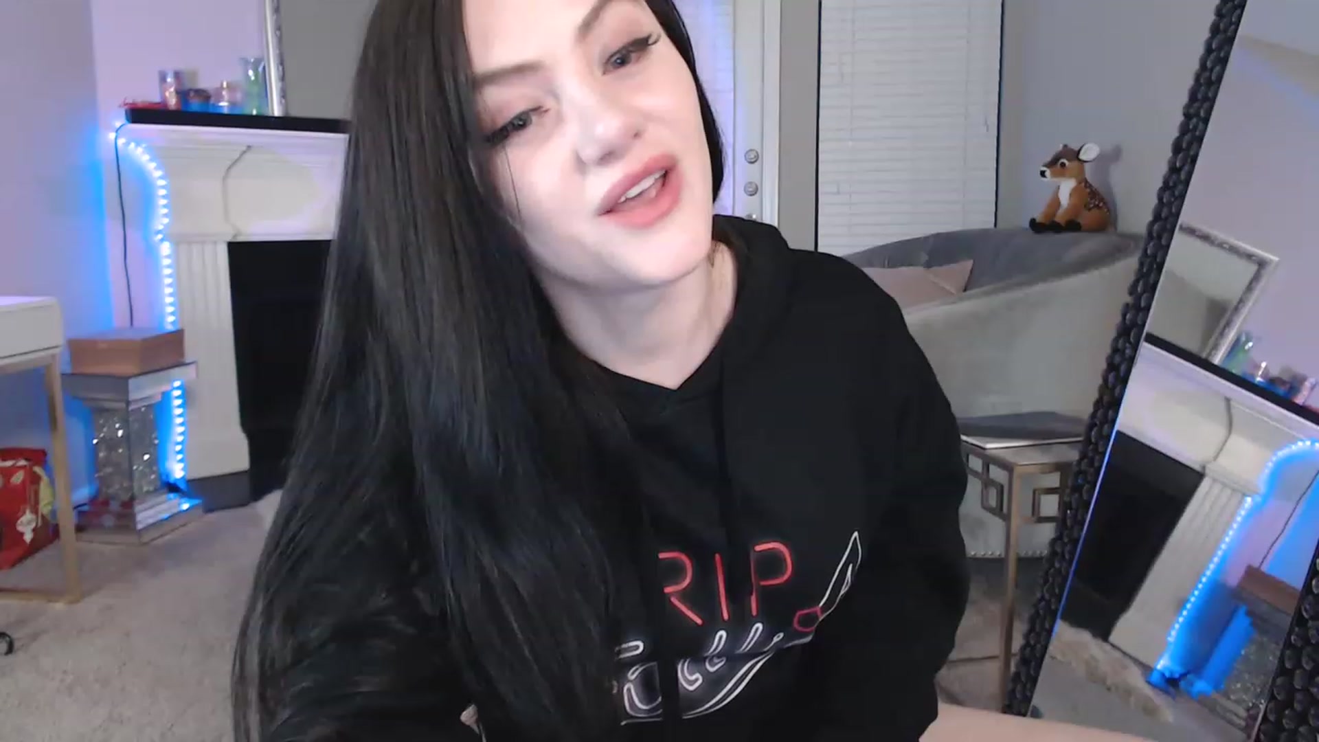 Gallery image thumbnail from Pink_Fawnnie_'s myfreecams stream on, 02/17/2023, 12:35 image 16 of 20