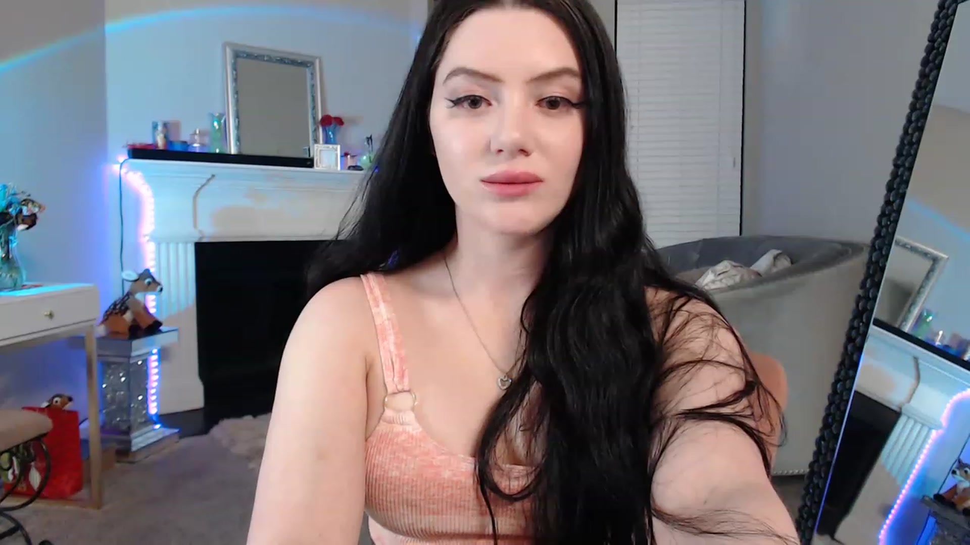 Gallery image thumbnail from Pink_Fawnnie_'s myfreecams stream on, 03/03/2023, 10:26 image 2 of 20