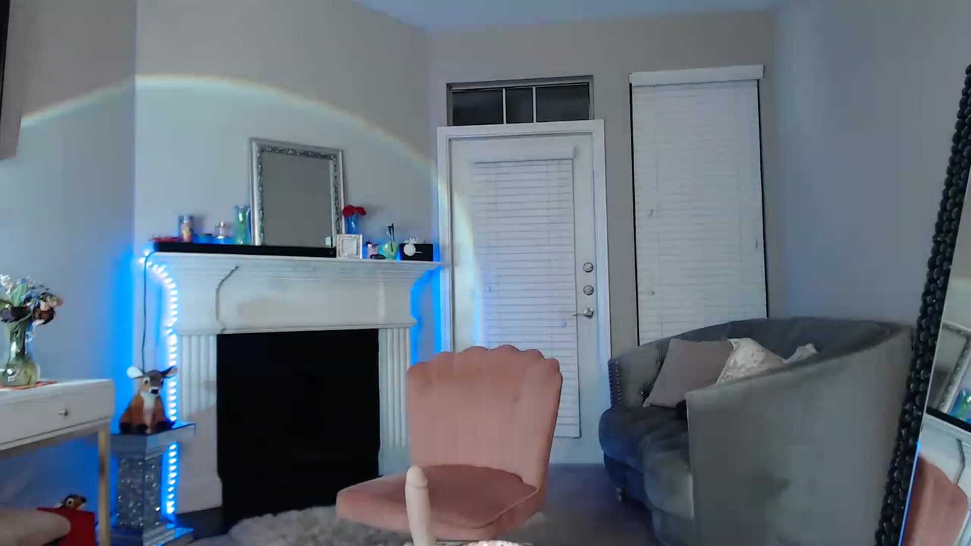 Gallery image thumbnail from Pink_Fawnnie_'s myfreecams stream on, 03/04/2023, 10:36 image 15 of 20
