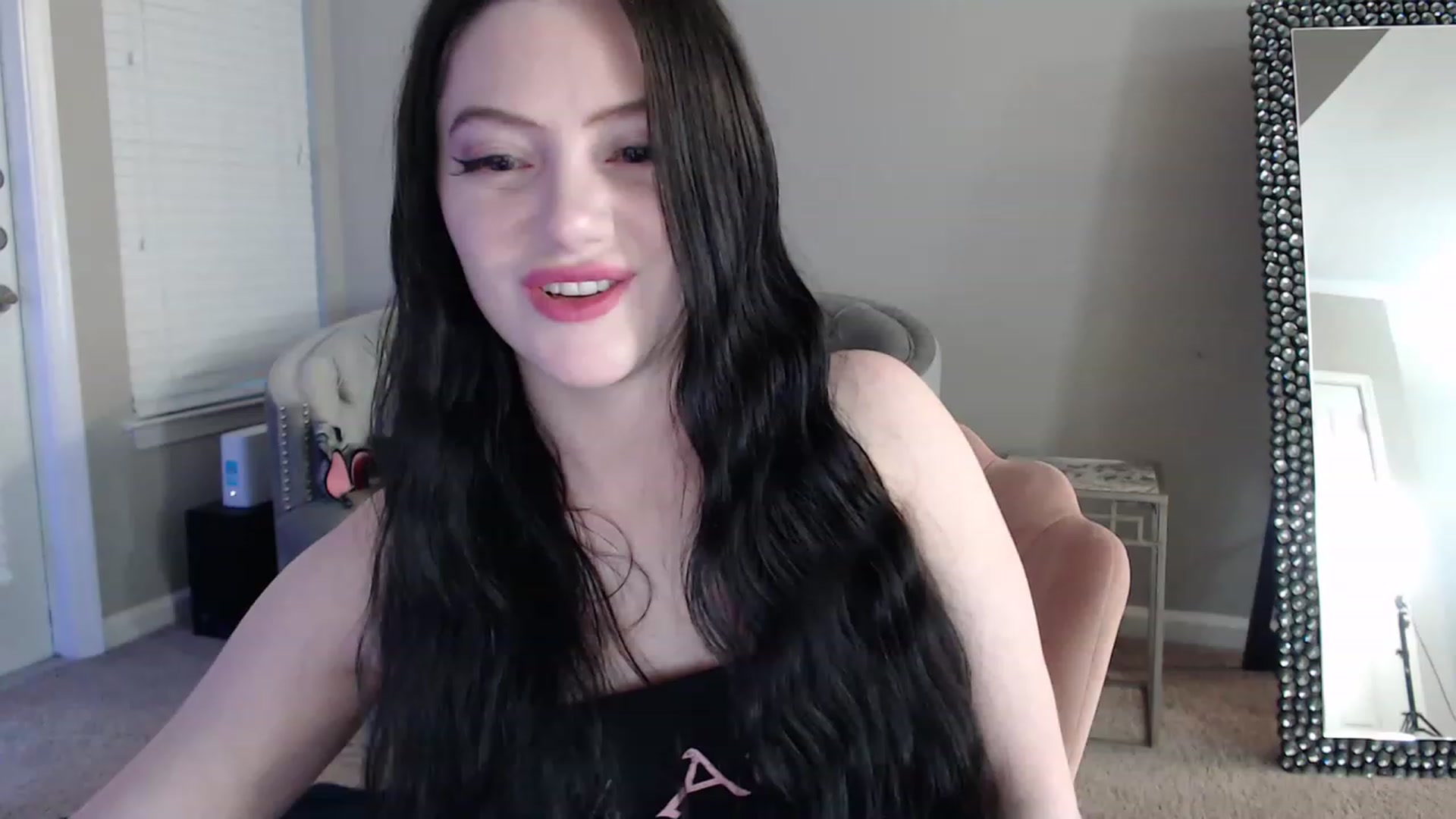 Gallery image thumbnail from Pink_Fawnnn's myfreecams stream on, 03/17/2023, 12:43 image 18 of 20
