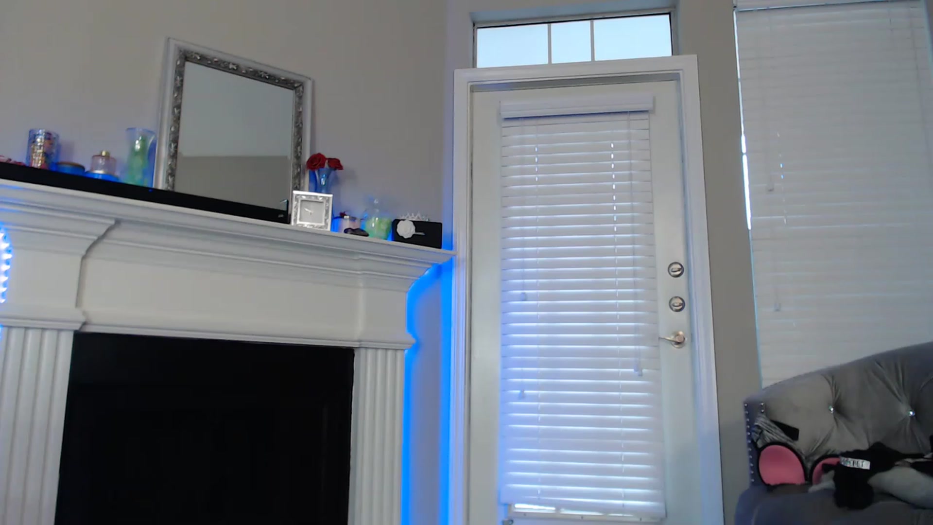 Gallery image thumbnail from Pink_Fawnnn's myfreecams stream on, 03/17/2023, 14:56 image 7 of 20
