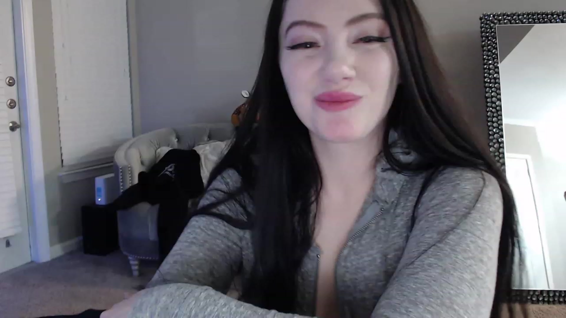 Gallery image thumbnail from Pink_Fawnnn's myfreecams stream on, 03/22/2023, 11:39 image 20 of 20