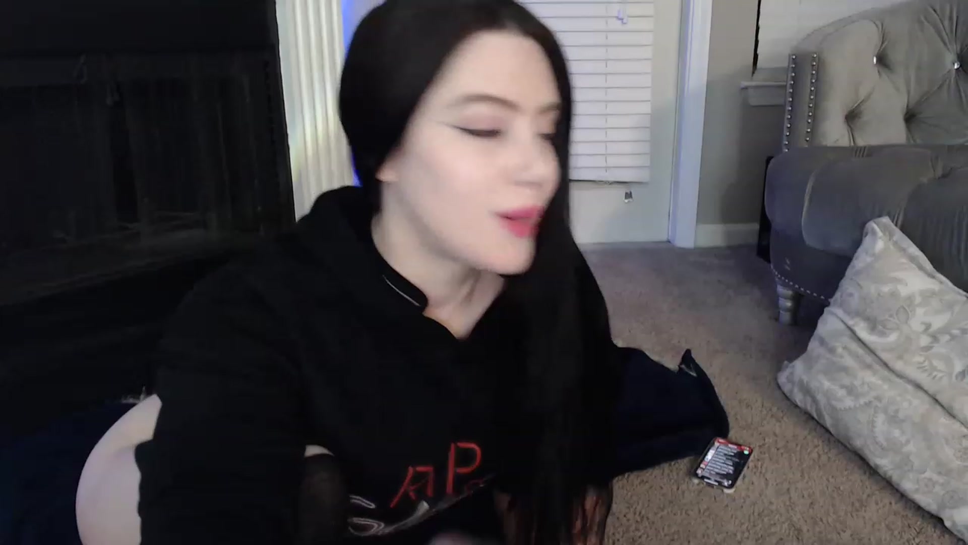 Gallery image thumbnail from Pink_Fawnnn's myfreecams stream on, 03/22/2023, 11:39 image 2 of 20