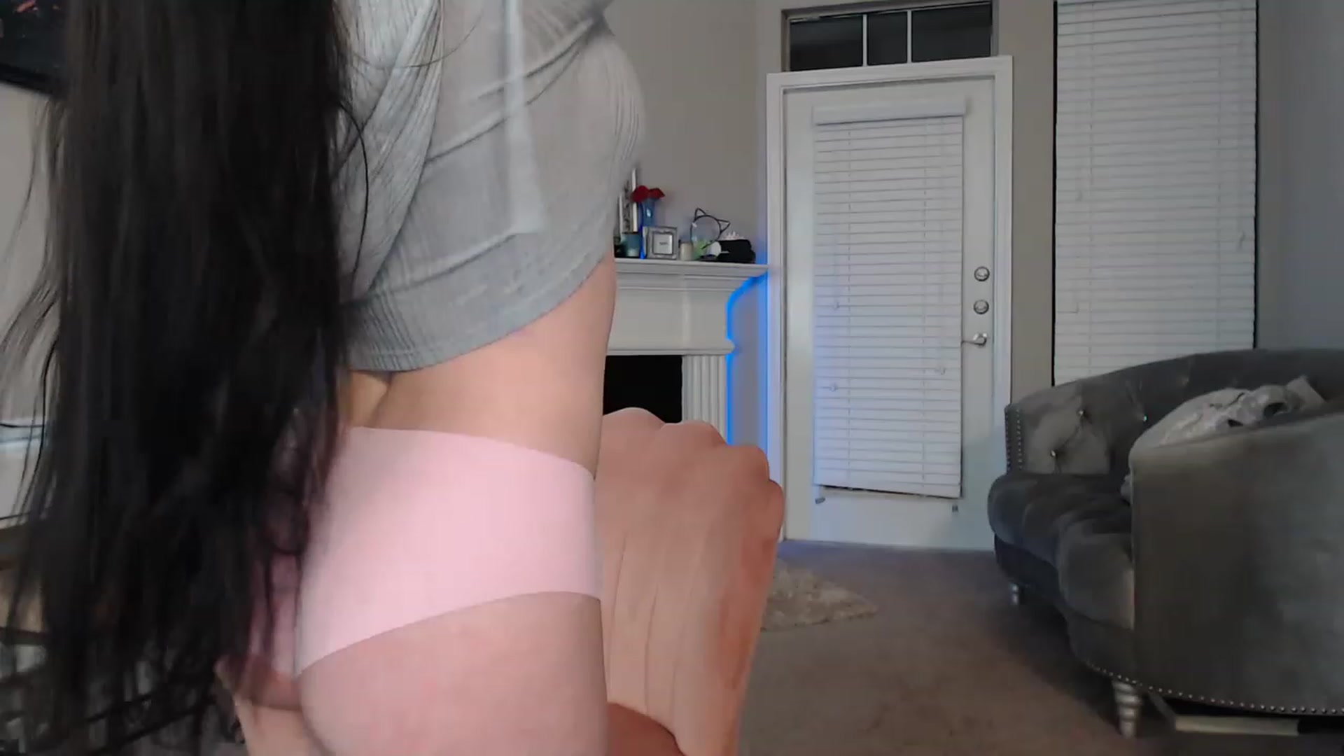 Gallery image thumbnail from Pink_Fawnnn's myfreecams stream on, 04/02/2023, 06:33 image 14 of 20