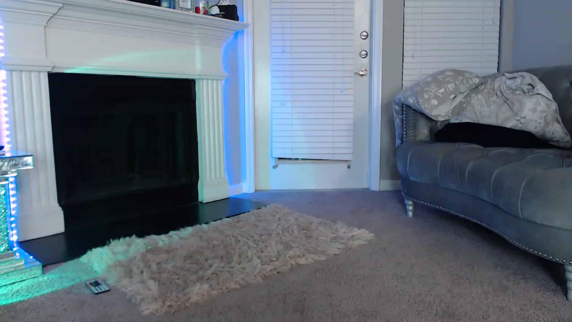 Gallery image thumbnail from Pink_Fawnnn's myfreecams stream on, 04/07/2023, 04:16 image 12 of 20