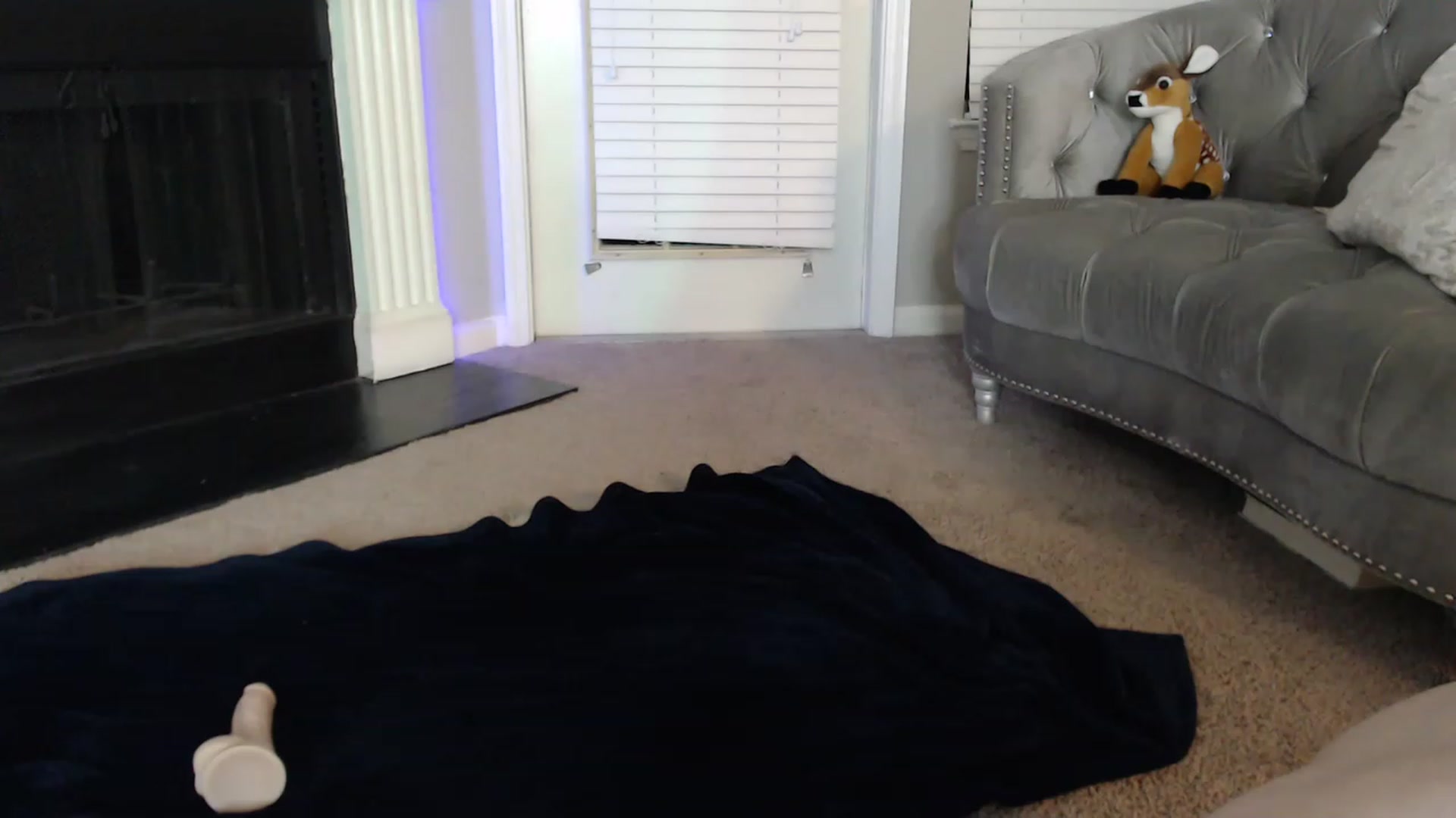 Gallery image thumbnail from Pink_Fawnnn's myfreecams stream on, 04/09/2023, 05:36 image 1 of 20