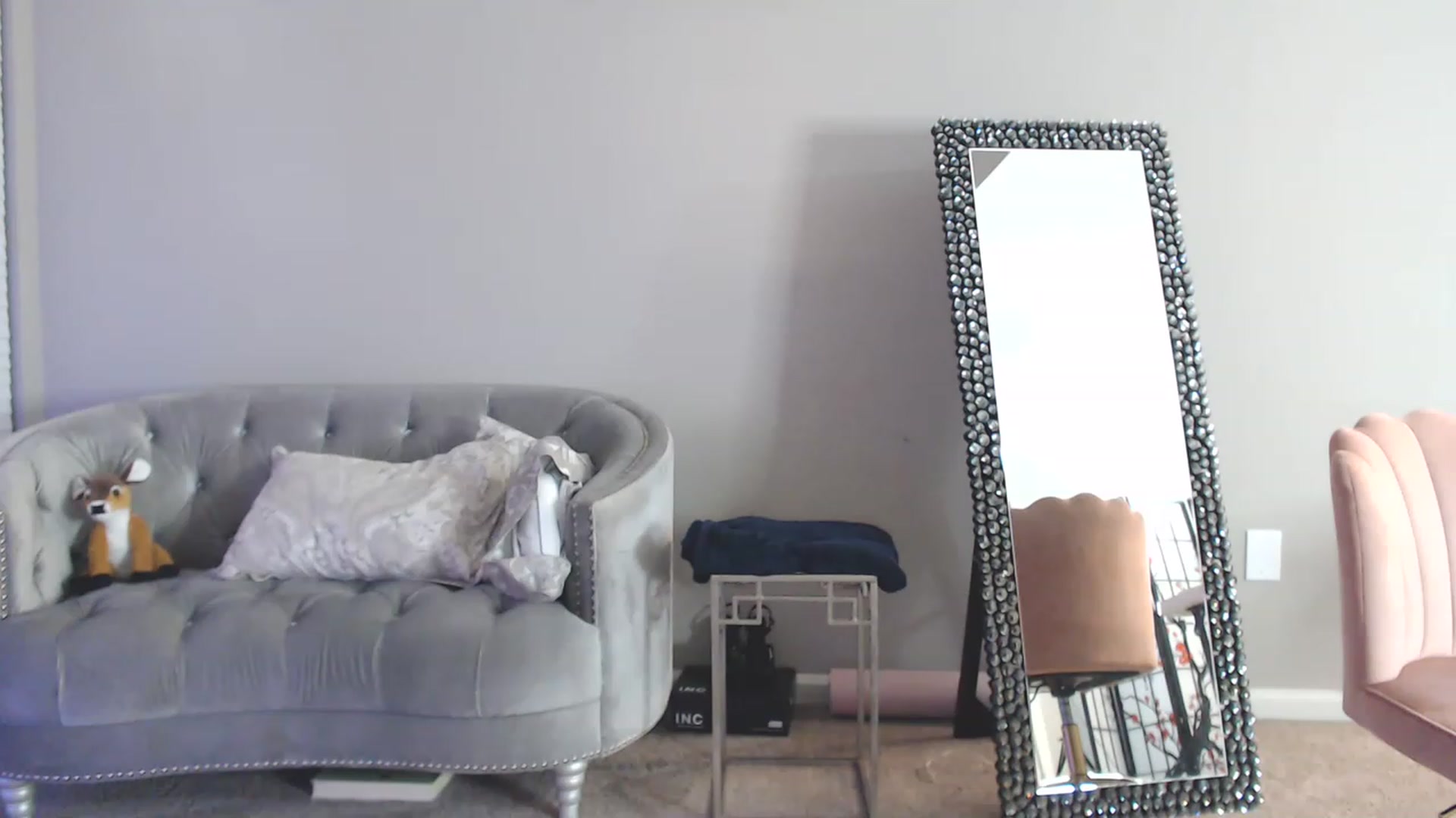 Gallery image thumbnail from Pink_Fawnnn's myfreecams stream on, 04/14/2023, 04:55 image 18 of 20