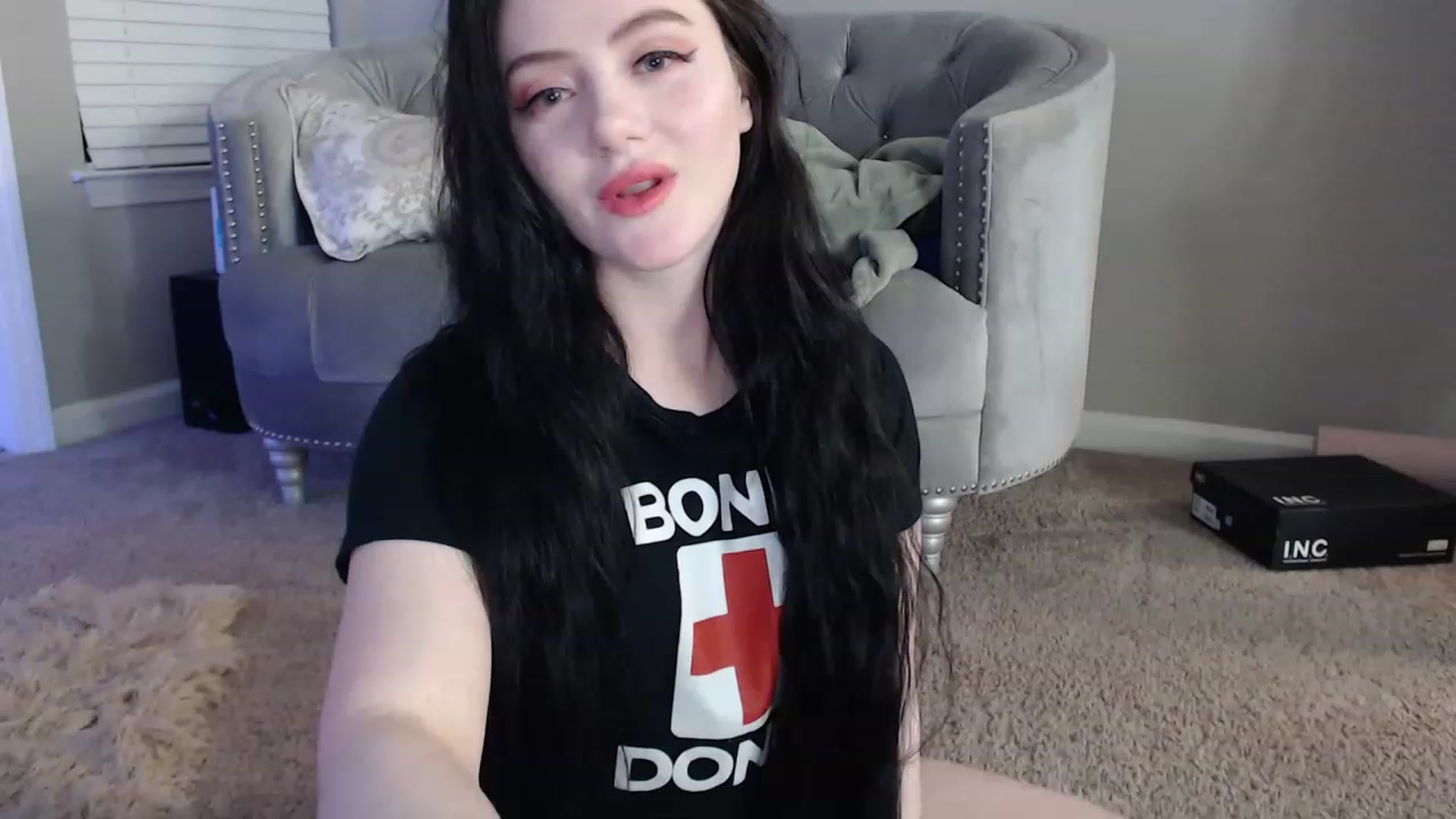 Gallery image thumbnail from Pink_Fawnnn's myfreecams stream on, 04/15/2023, 07:04 image 14 of 20