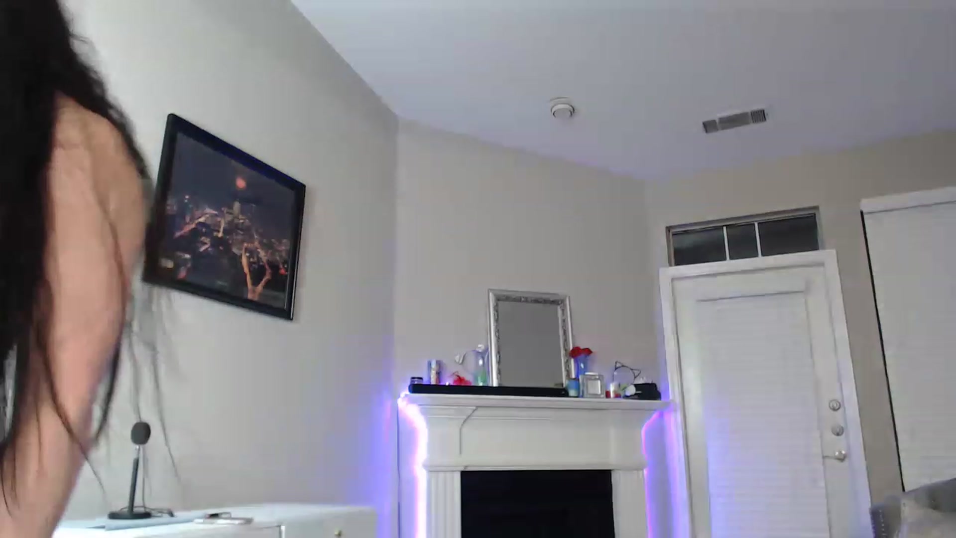 Gallery image thumbnail from Pink_Fawnnn's myfreecams stream on, 04/15/2023, 07:04 image 7 of 20