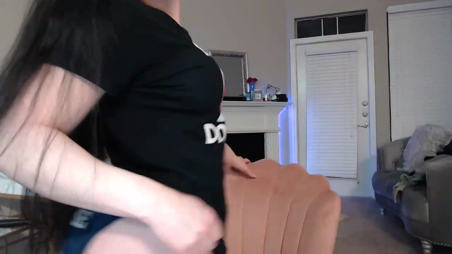 Gallery image thumbnail from Pink_Fawnnn's myfreecams stream on, 04/15/2023, 07:34 image 11 of 20