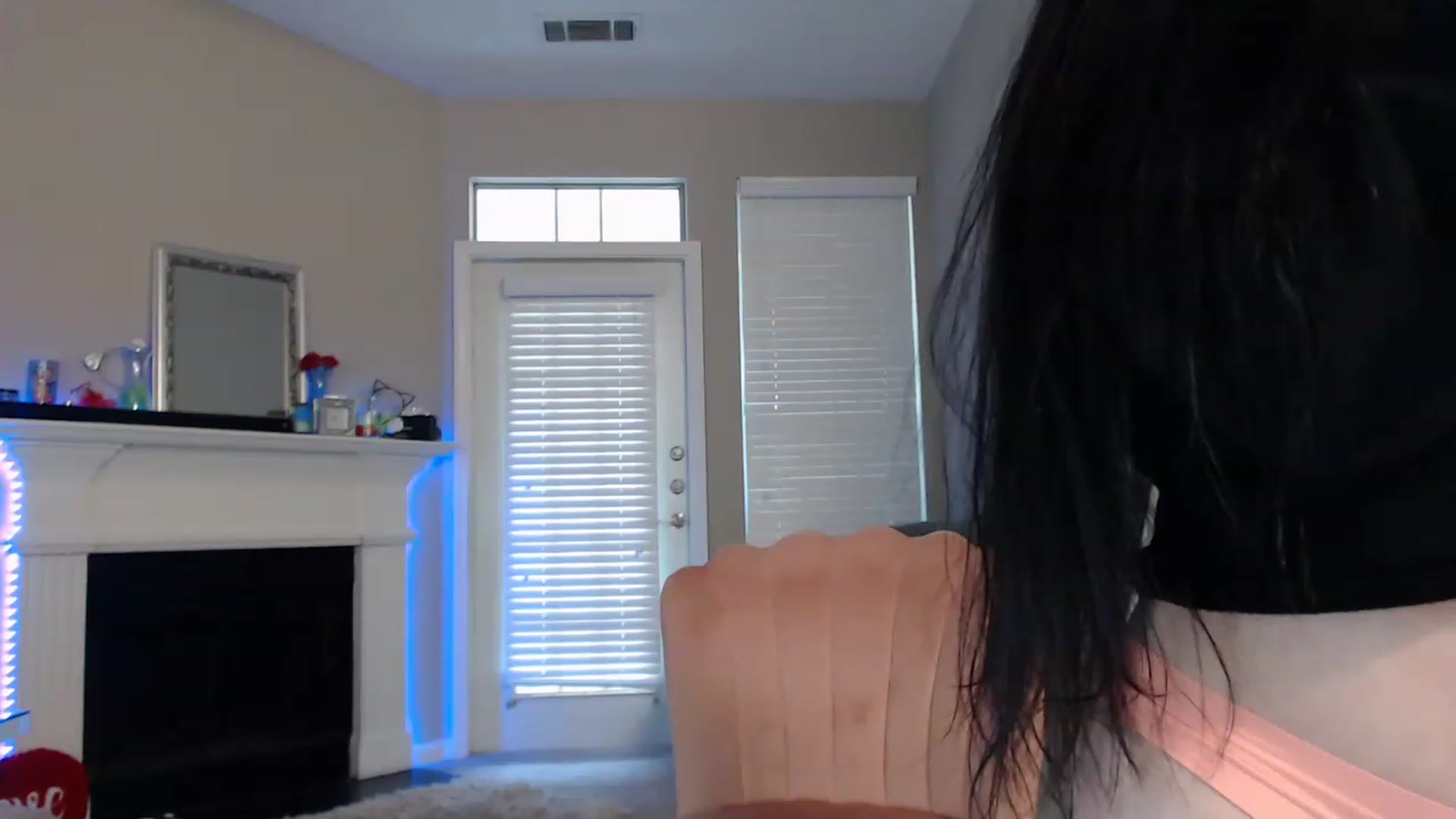 Gallery image thumbnail from Pink_Fawnnn's myfreecams stream on, 04/16/2023, 12:34 image 9 of 20