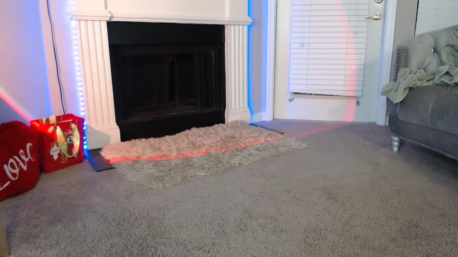 Gallery image thumbnail from Pink_Fawnnn's myfreecams stream on, 04/21/2023, 06:05 image 18 of 20