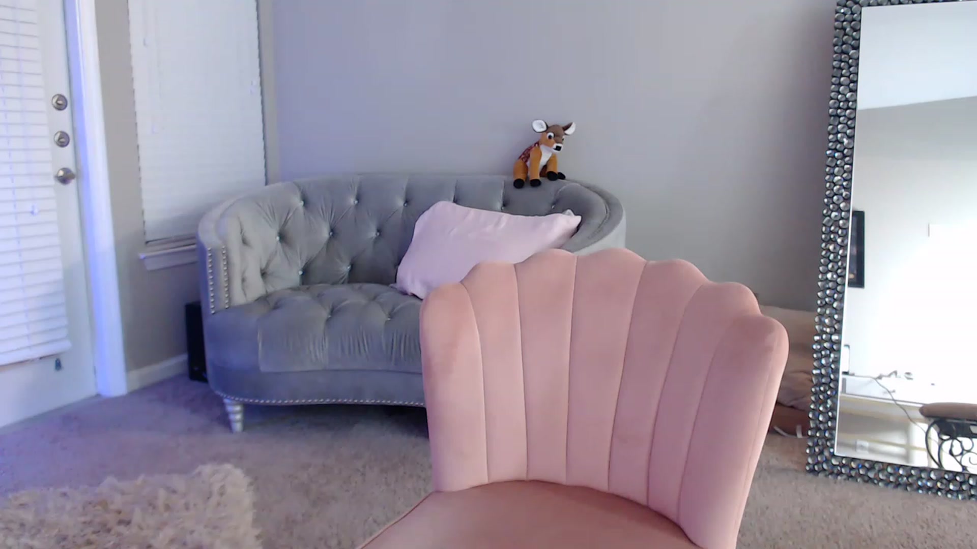 Gallery image thumbnail from Pink_Fawnnn's myfreecams stream on, 04/24/2023, 05:01 image 10 of 20