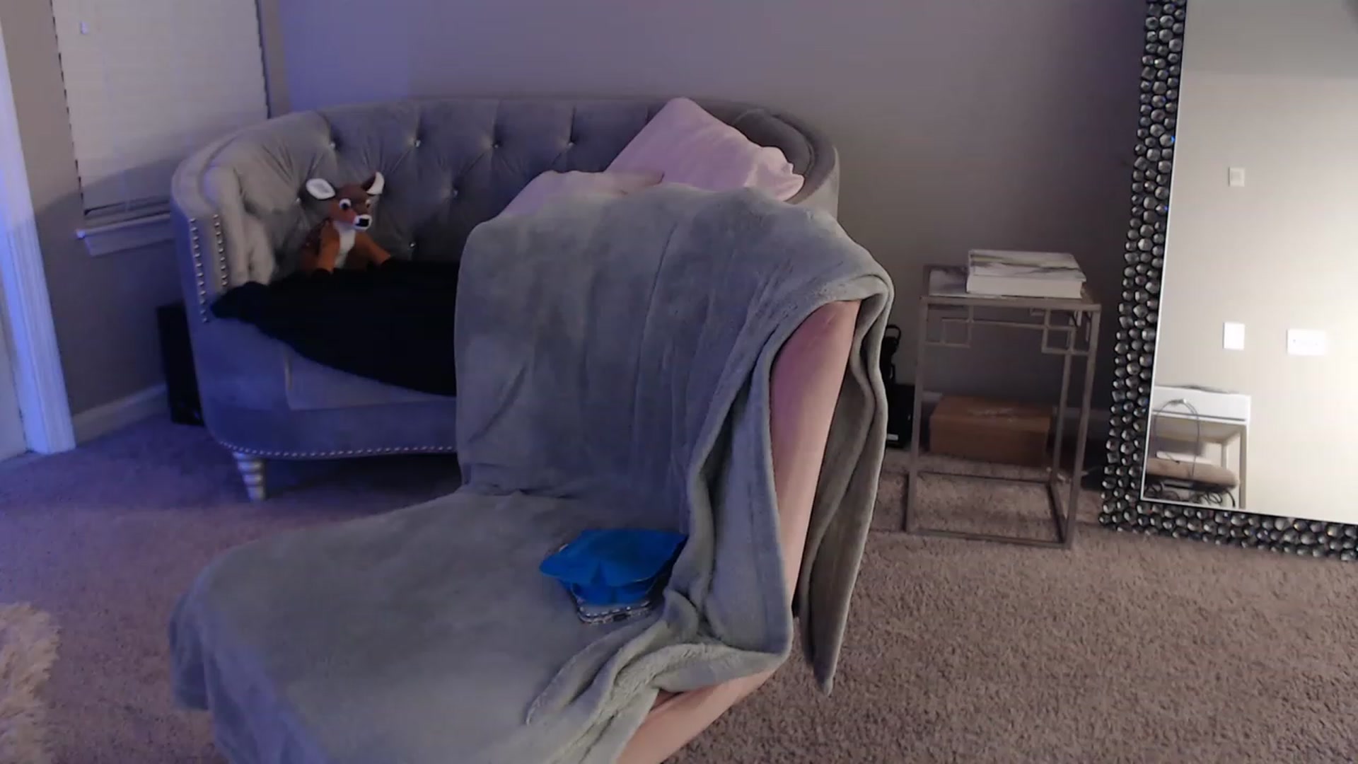 Gallery image thumbnail from Pink_Fawnnn's myfreecams stream on, 04/24/2023, 08:04 image 7 of 20
