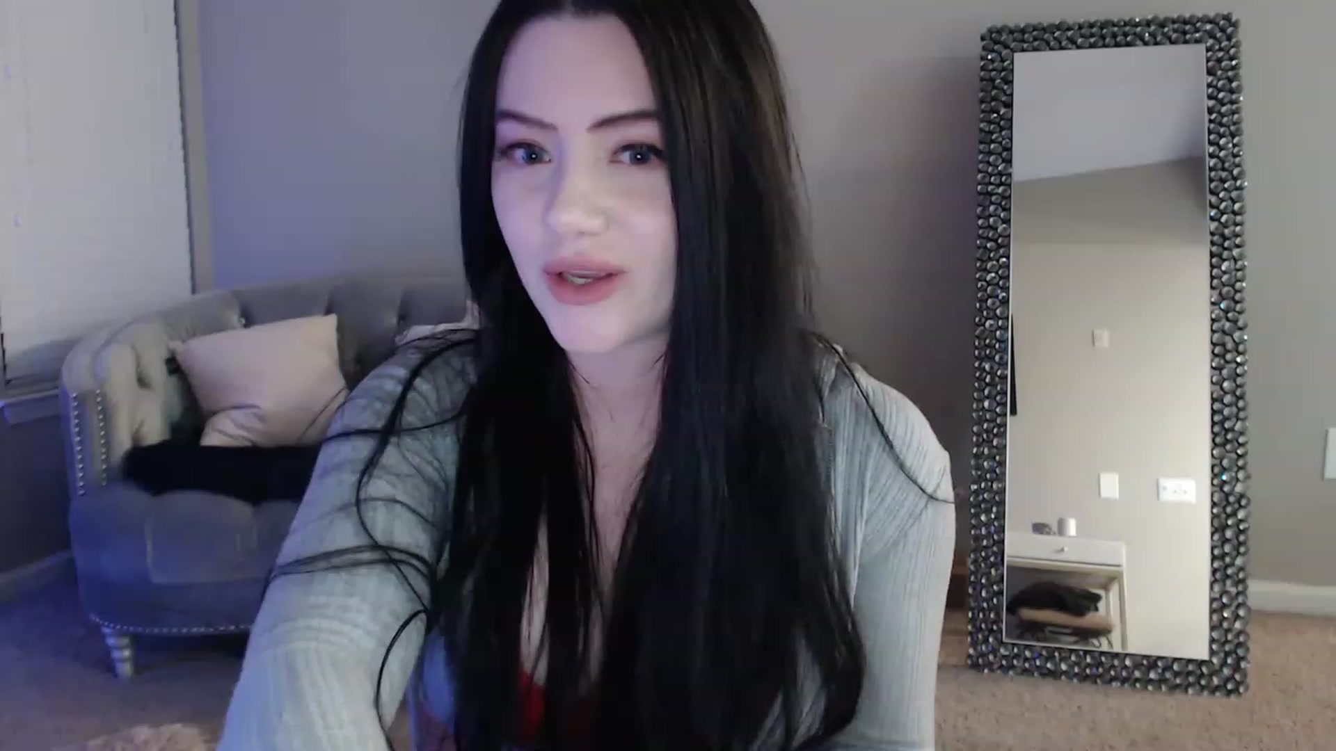 Gallery image thumbnail from Pink_Fawnnn's myfreecams stream on, 04/28/2023, 12:03 image 3 of 20