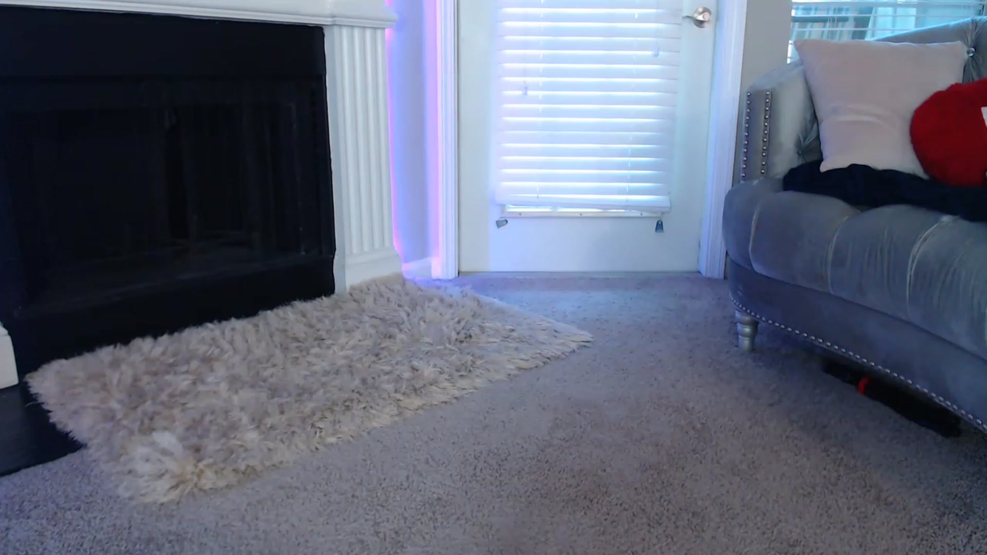 Gallery image thumbnail from Pink_Fawnnn's myfreecams stream on, 04/29/2023, 12:05 image 15 of 20