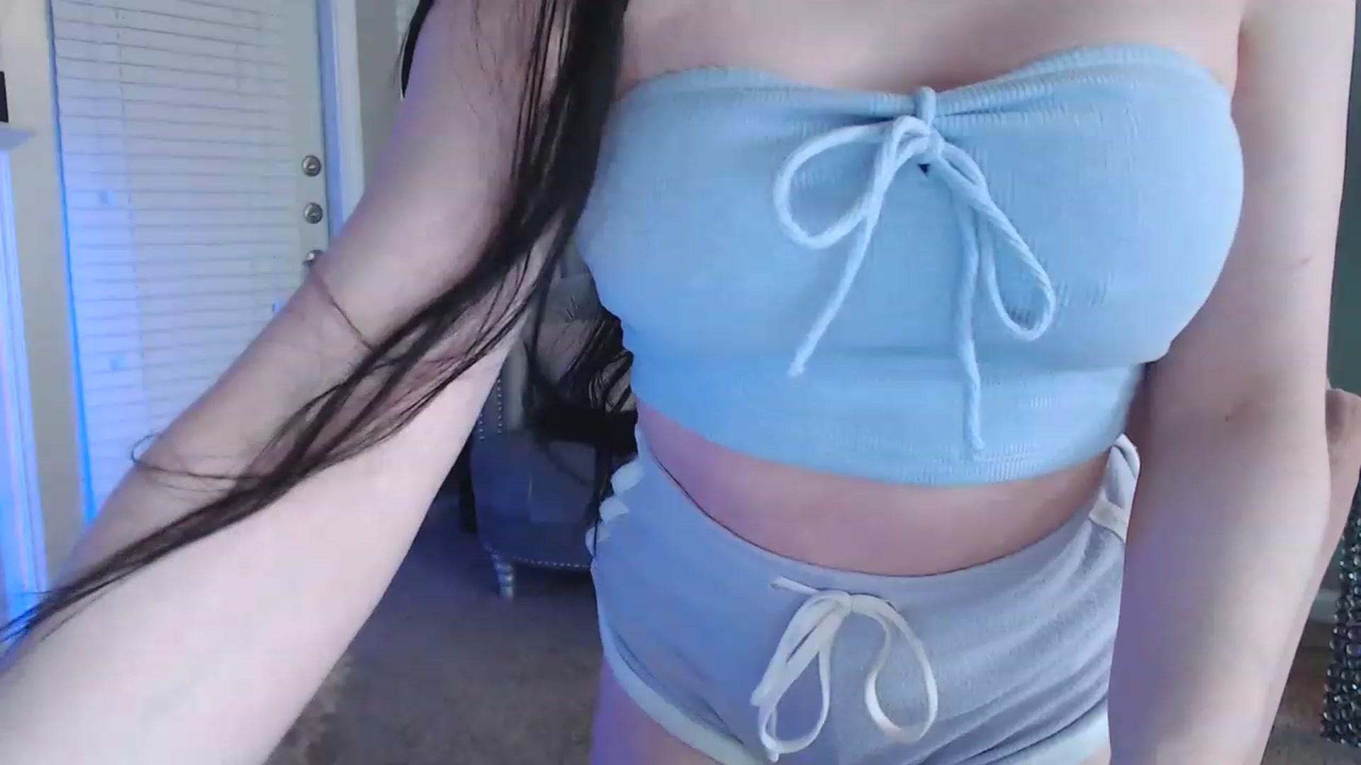 Gallery image thumbnail from Pink_Fawnnn's myfreecams stream on, 05/01/2023, 02:44 image 4 of 20