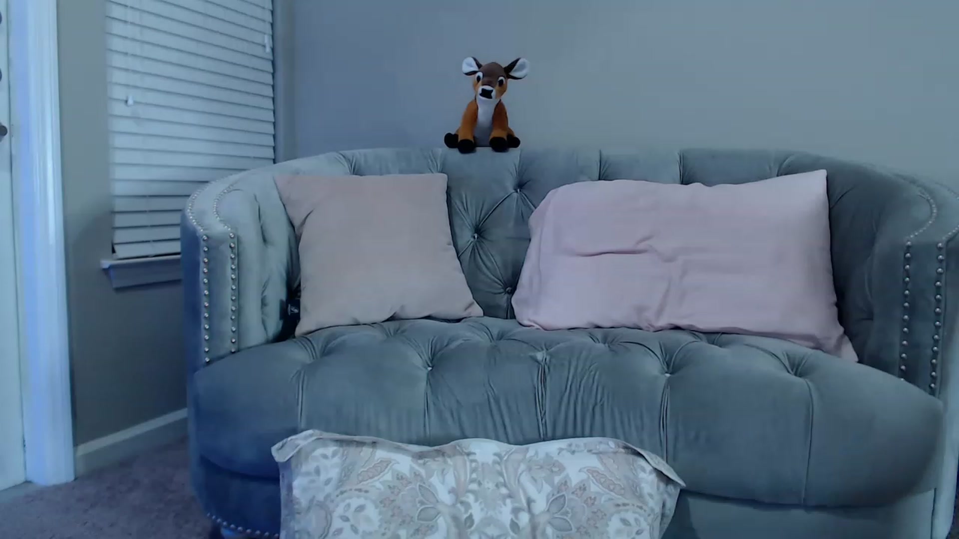 Gallery image thumbnail from Pink_Fawnnn's myfreecams stream on, 05/10/2023, 06:05 image 18 of 20