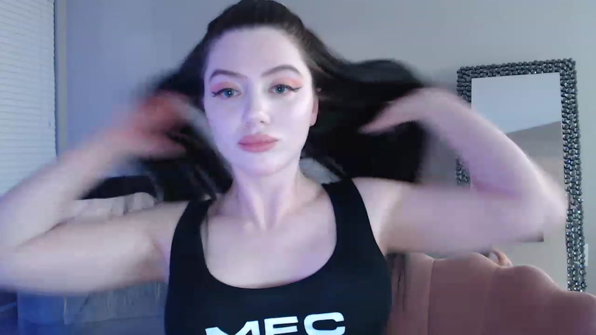 Gallery image thumbnail from Pink_Fawnnn's myfreecams stream on, 05/13/2023, 07:48 image 9 of 20