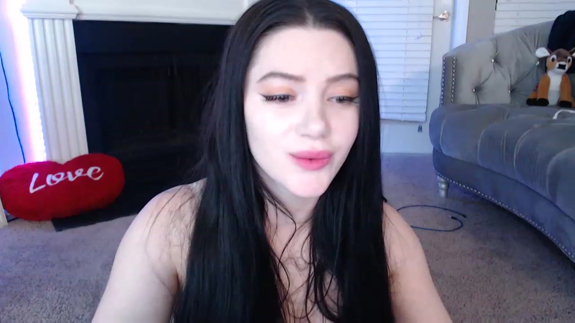Gallery image thumbnail from Pink_Fawnnn's myfreecams stream on, 05/14/2023, 06:52 image 5 of 20