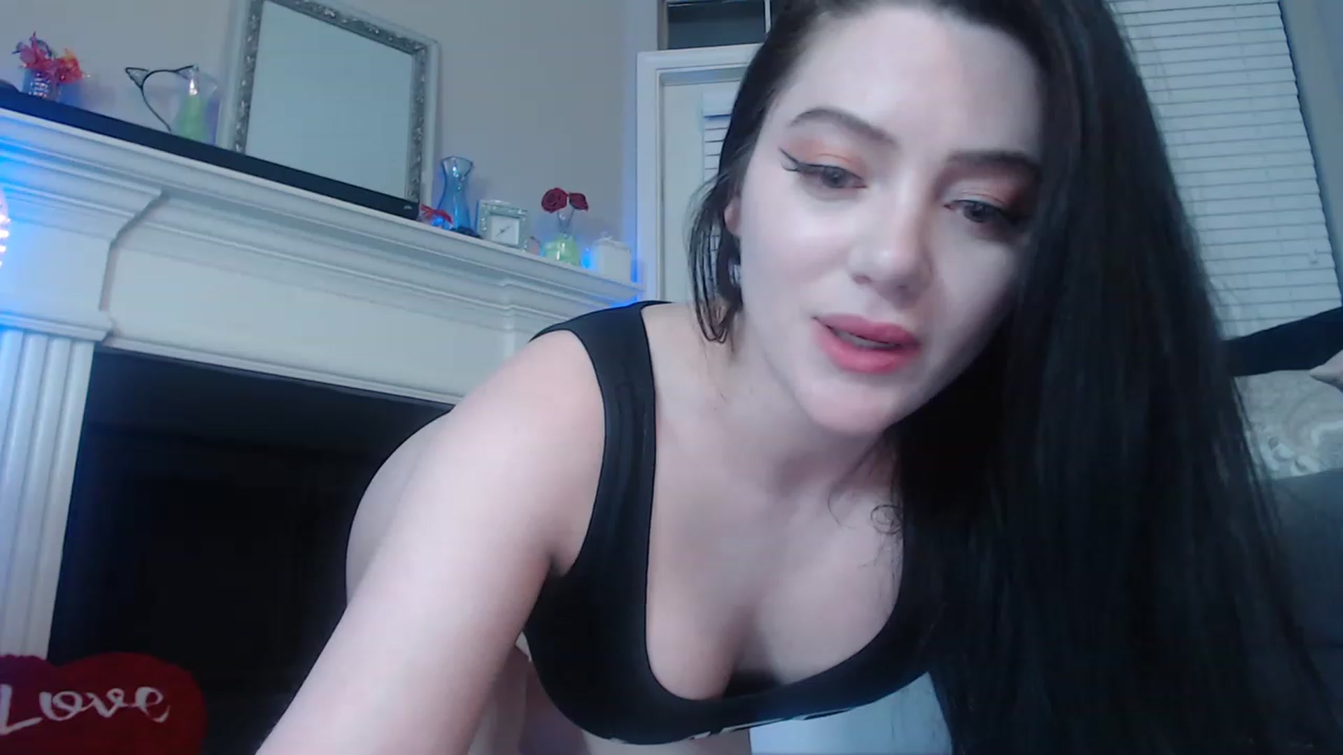 Gallery image thumbnail from Pink_Fawnnn's myfreecams stream on, 05/15/2023, 05:36 image 20 of 20