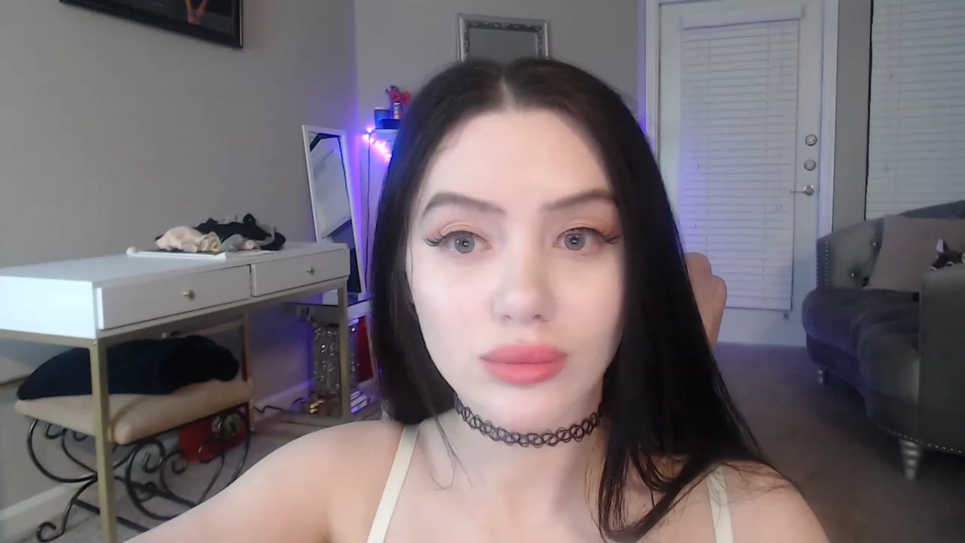Gallery image thumbnail from Pink_Fawnnn's myfreecams stream on, 05/19/2023, 04:23 image 12 of 20