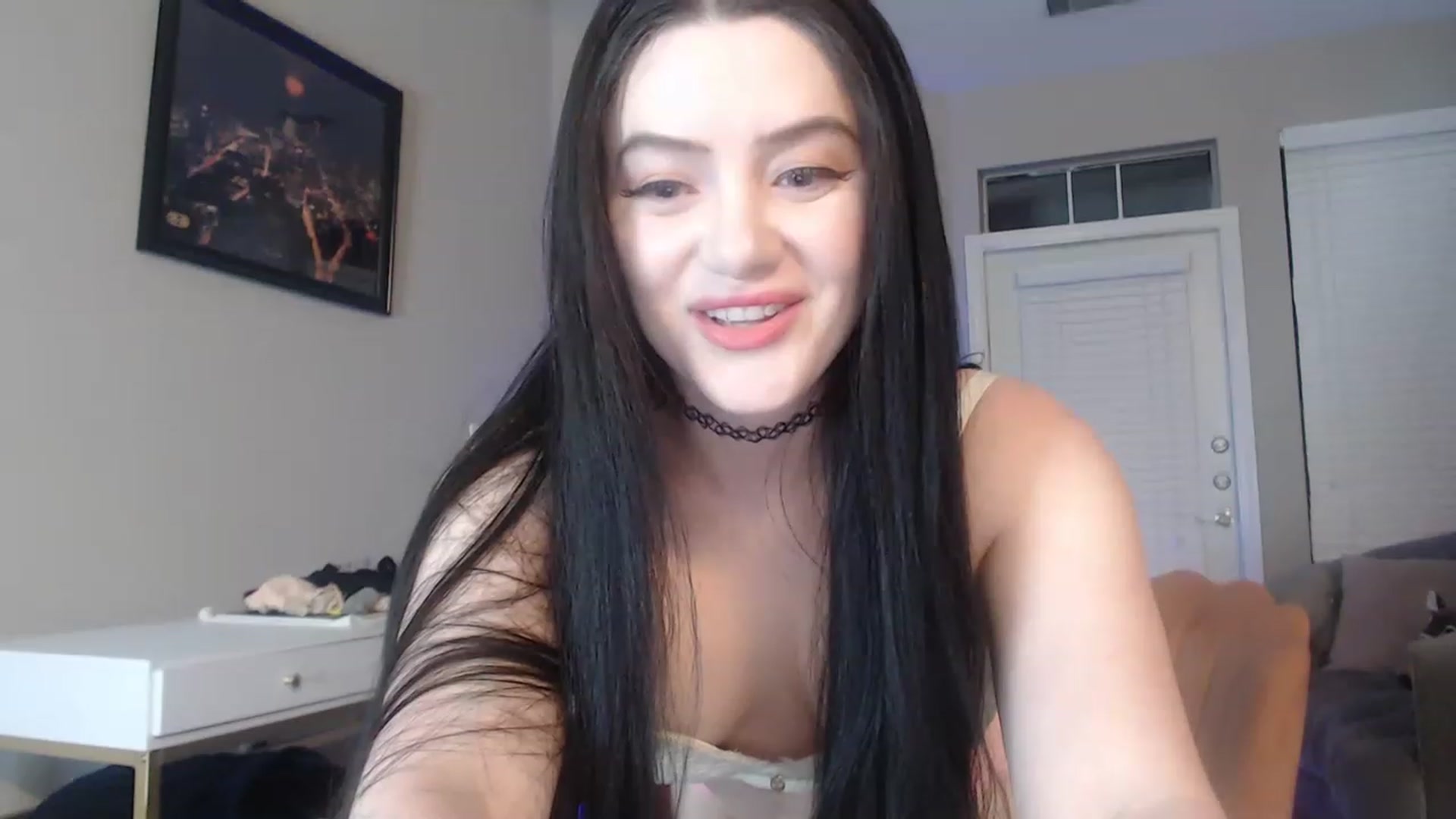 Gallery image thumbnail from Pink_Fawnnn's myfreecams stream on, 05/19/2023, 06:01 image 7 of 20