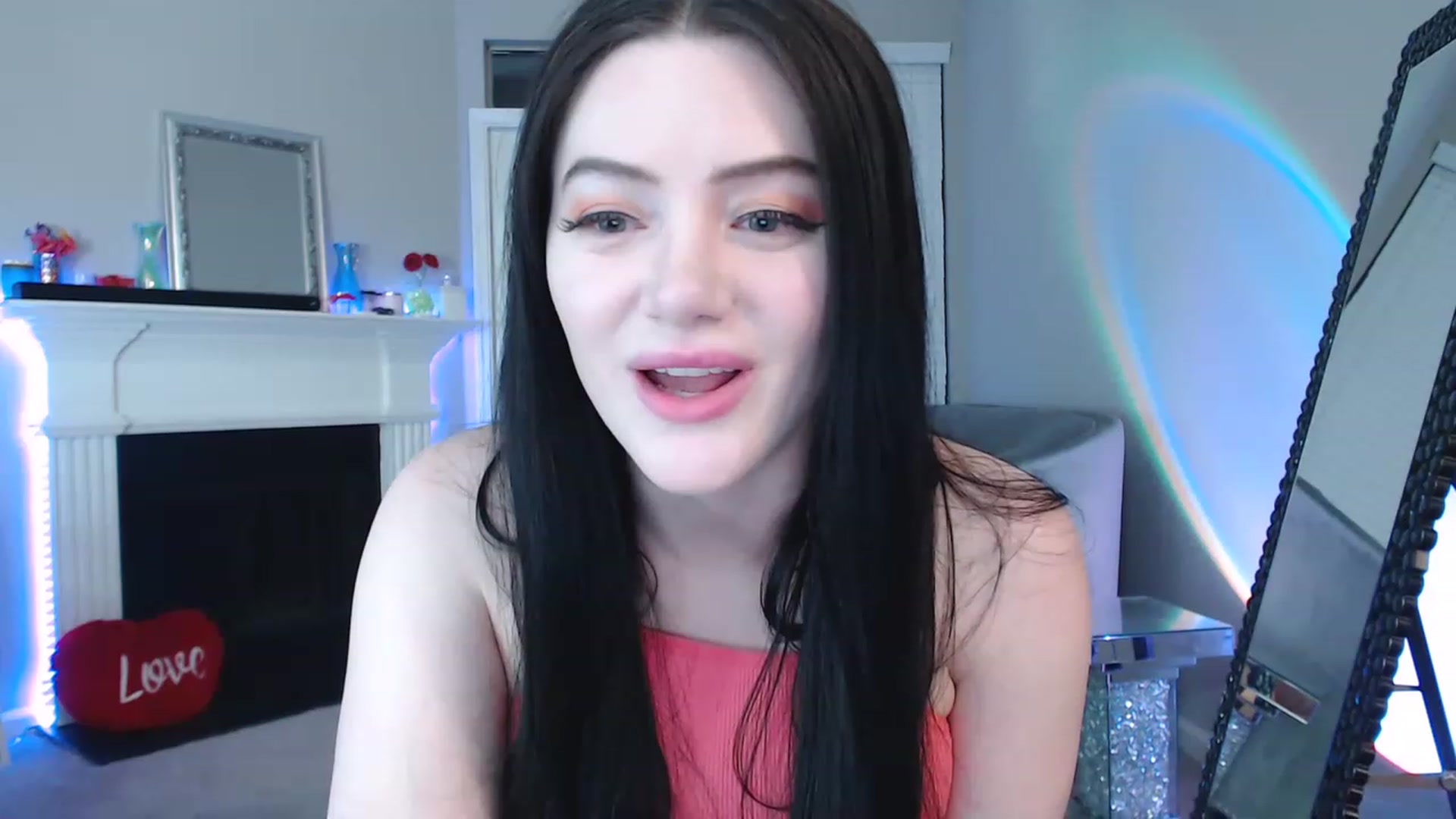 Gallery image thumbnail from Pink_Fawnnn's myfreecams stream on, 05/27/2023, 07:35 image 6 of 20