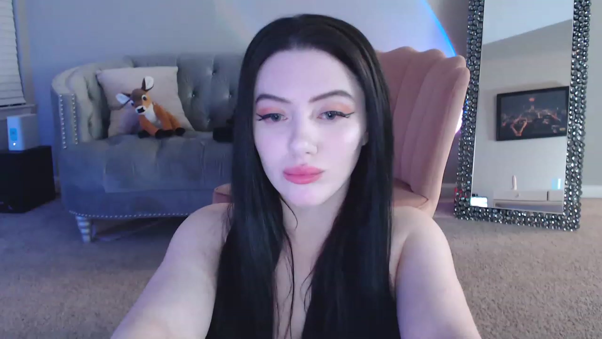 Gallery image thumbnail from Pink_Fawnnn's myfreecams stream on, 05/27/2023, 09:12 image 12 of 20