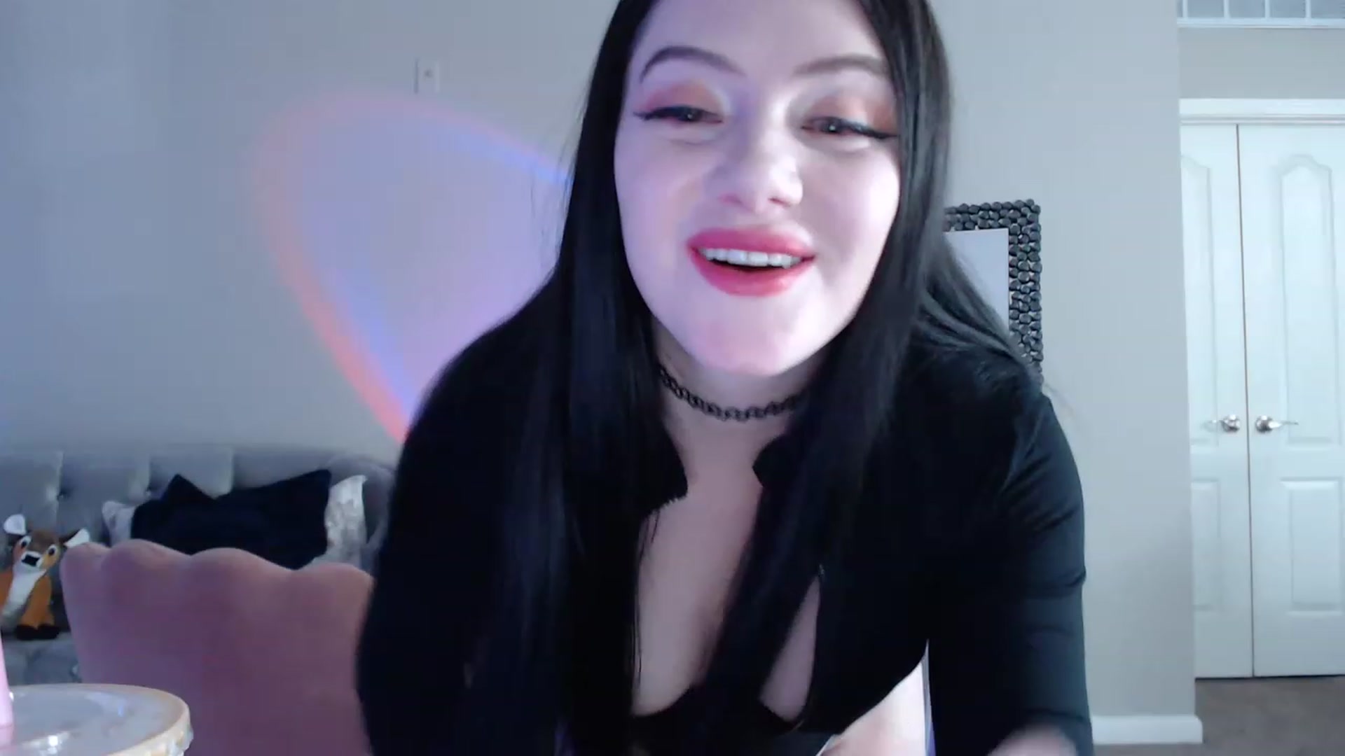 Gallery image thumbnail from Pink_Fawnnn's myfreecams stream on, 06/03/2023, 08:55 image 16 of 20