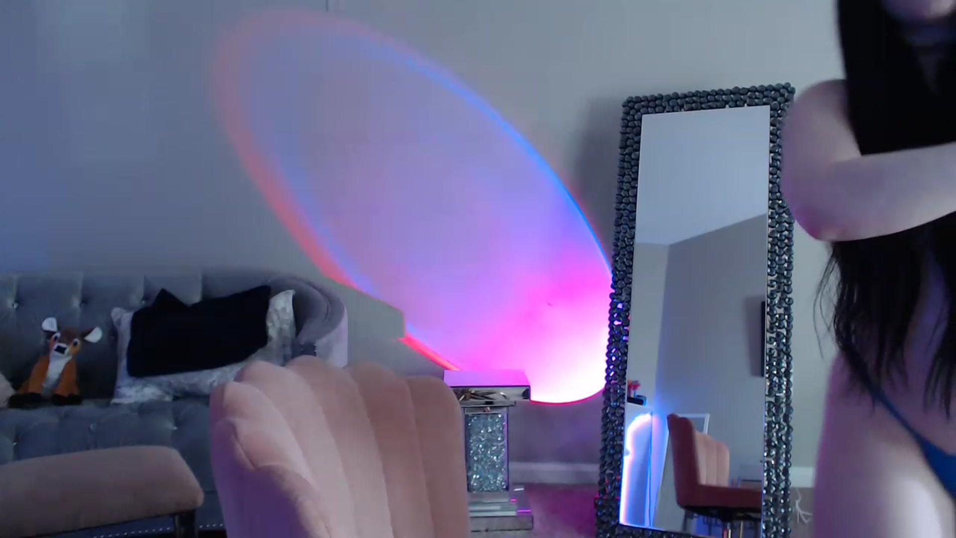 Gallery image thumbnail from Pink_Fawnnn's myfreecams stream on, 06/03/2023, 08:55 image 3 of 20