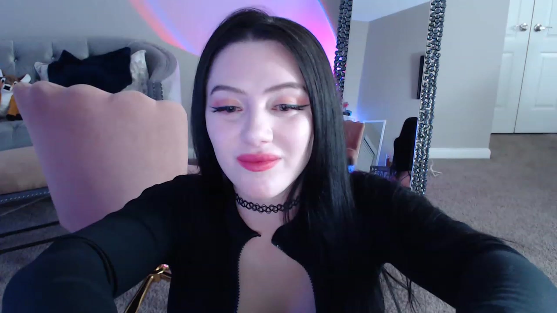 Gallery image thumbnail from Pink_Fawnnn's myfreecams stream on, 06/03/2023, 08:55 image 20 of 20