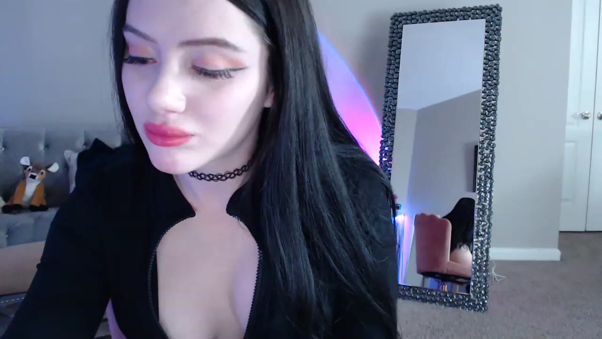 Gallery image thumbnail from Pink_Fawnnn's myfreecams stream on, 06/03/2023, 08:55 image 10 of 20