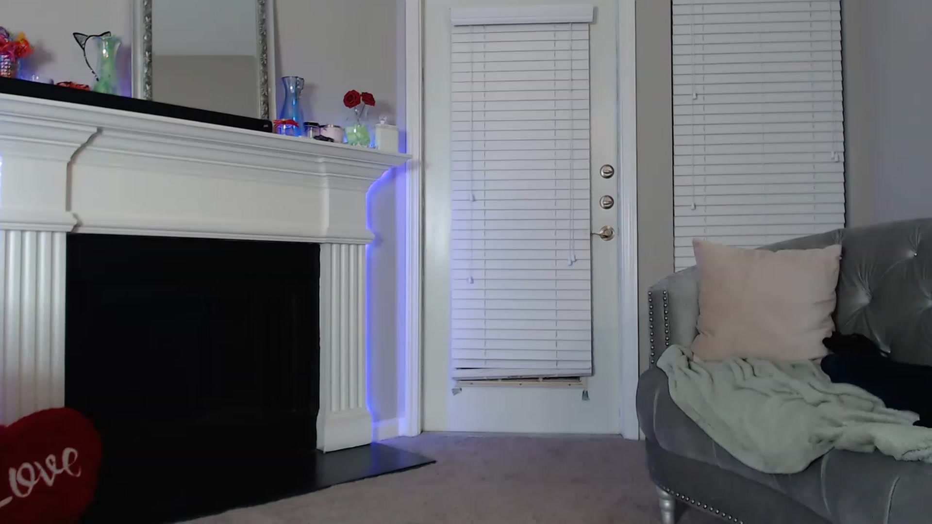 Gallery image thumbnail from Pink_Fawnnn's myfreecams stream on, 06/09/2023, 06:03 image 10 of 20