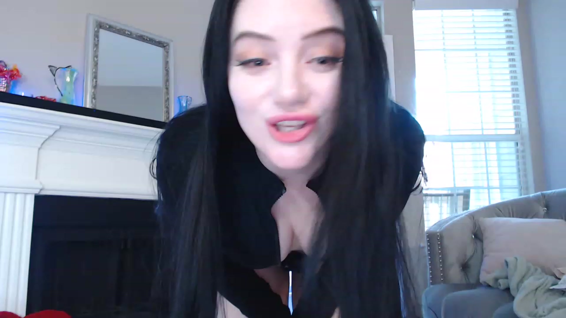 Gallery image thumbnail from Pink_Fawnnn's myfreecams stream on, 06/10/2023, 11:44 image 6 of 20