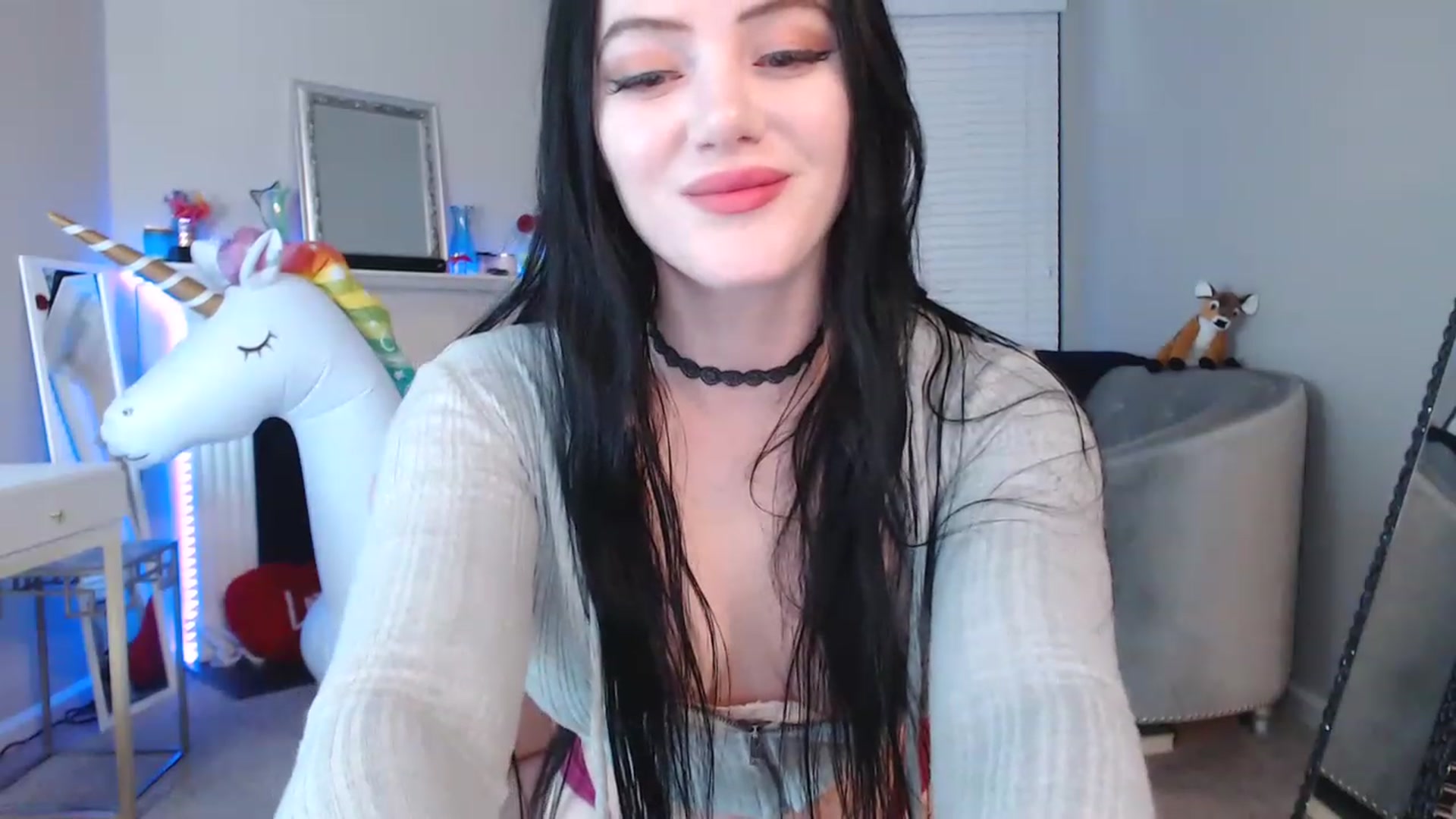 Gallery image thumbnail from Pink_Fawnnn's myfreecams stream on, 06/14/2023, 07:23 image 3 of 20