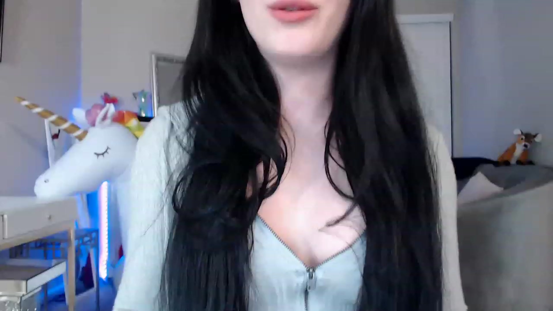 Gallery image thumbnail from Pink_Fawnnn's myfreecams stream on, 06/15/2023, 06:23 image 7 of 20