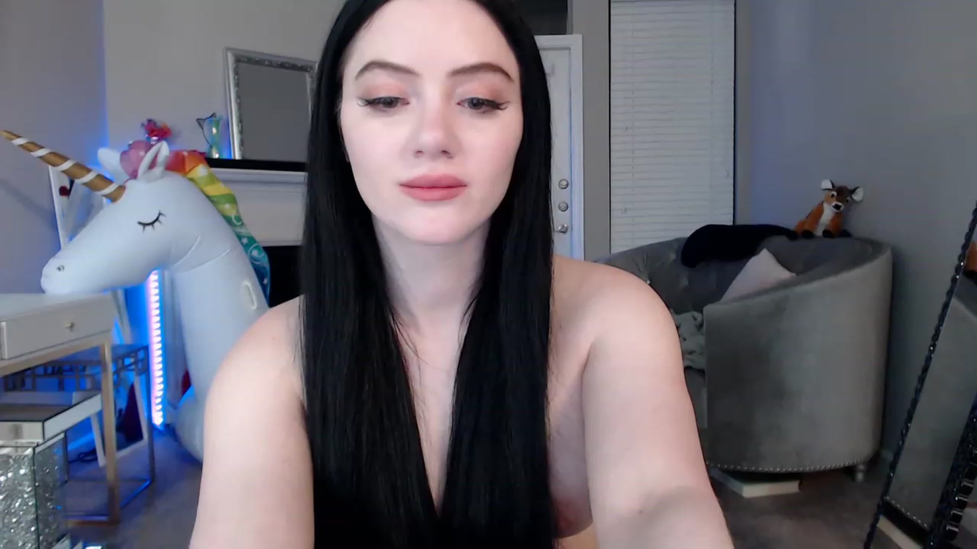 Gallery image thumbnail from Pink_Fawnnn's myfreecams stream on, 06/15/2023, 06:23 image 2 of 20