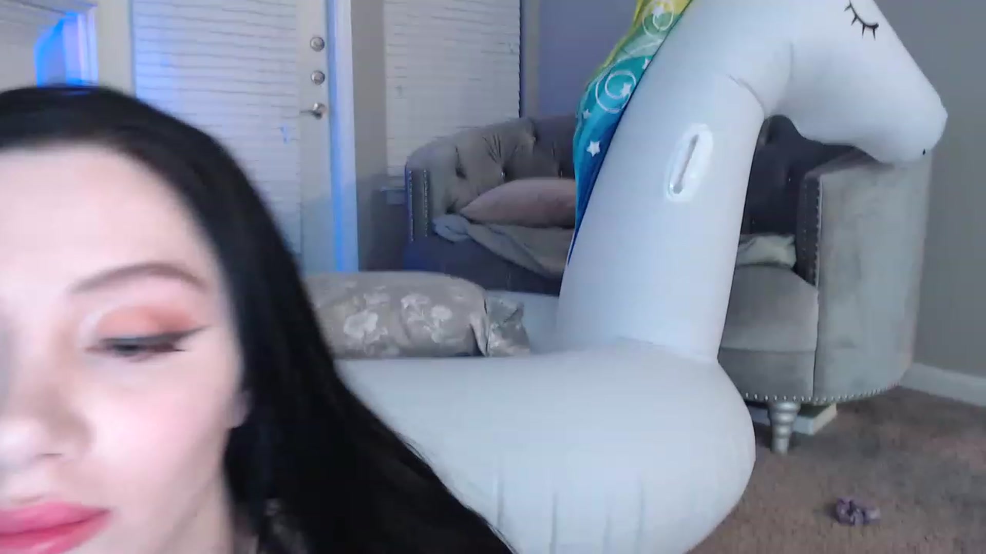 Gallery image thumbnail from Pink_Fawnnn's myfreecams stream on, 06/16/2023, 07:01 image 6 of 20